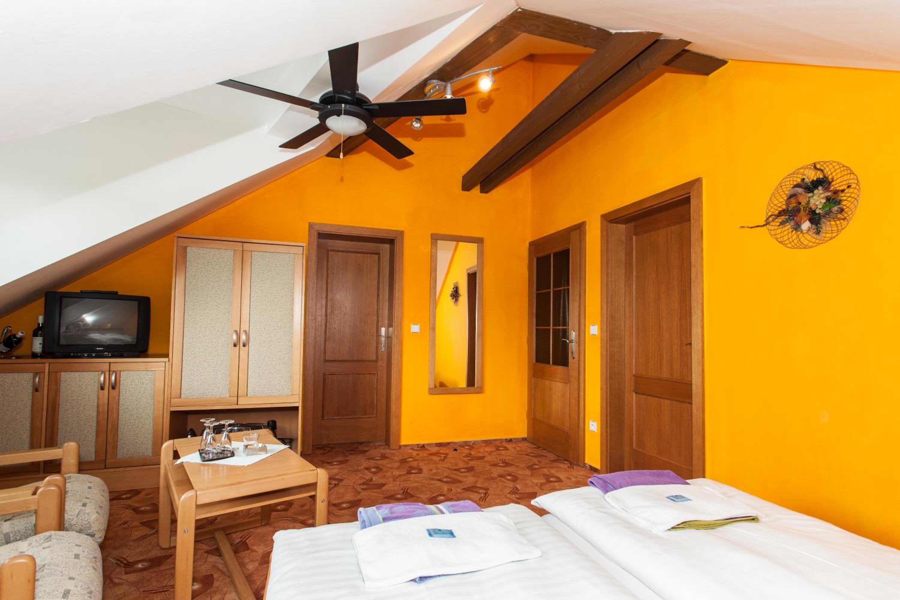 Double Room photo 2