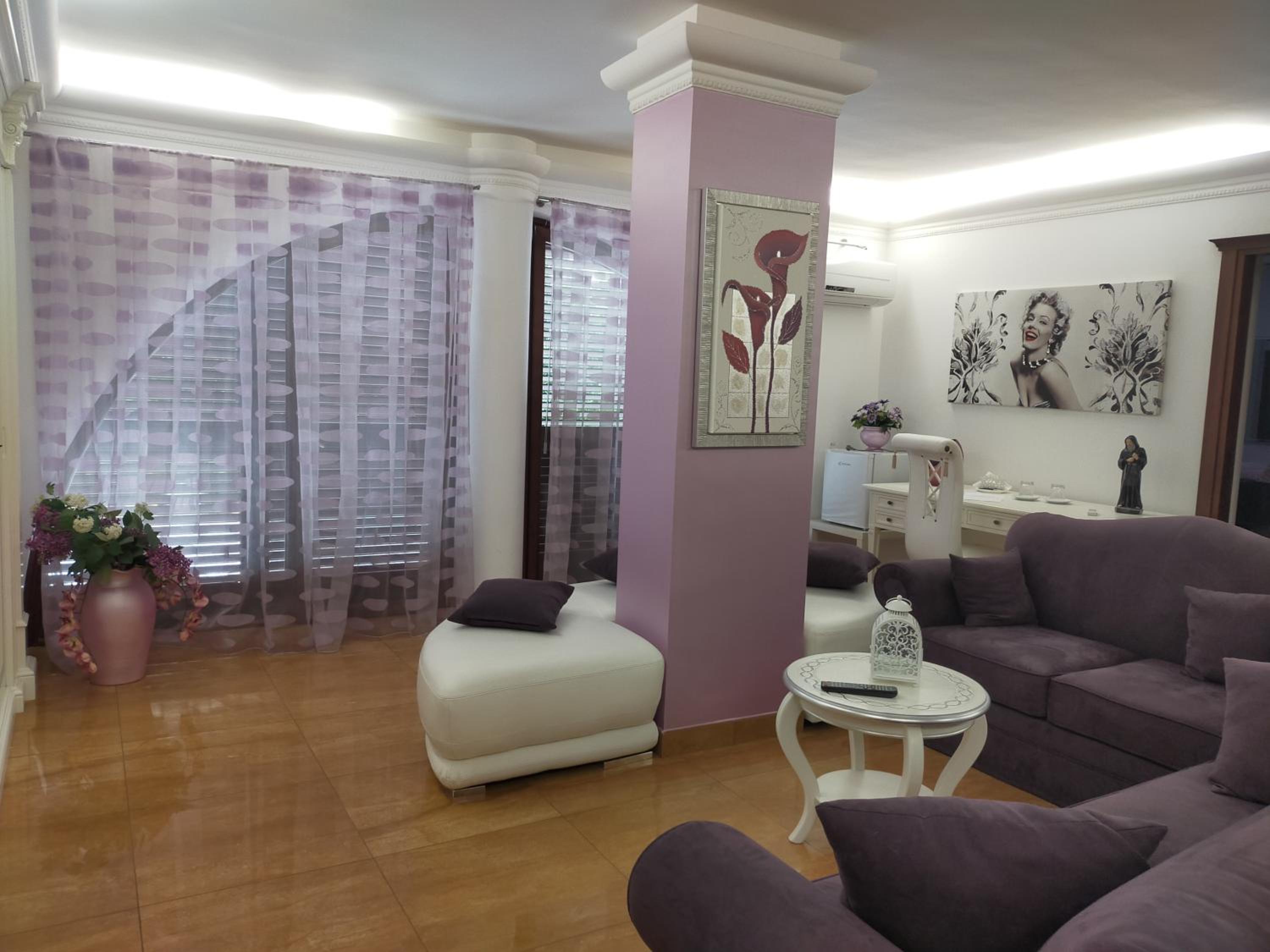 Superior Double Room - Photo 3