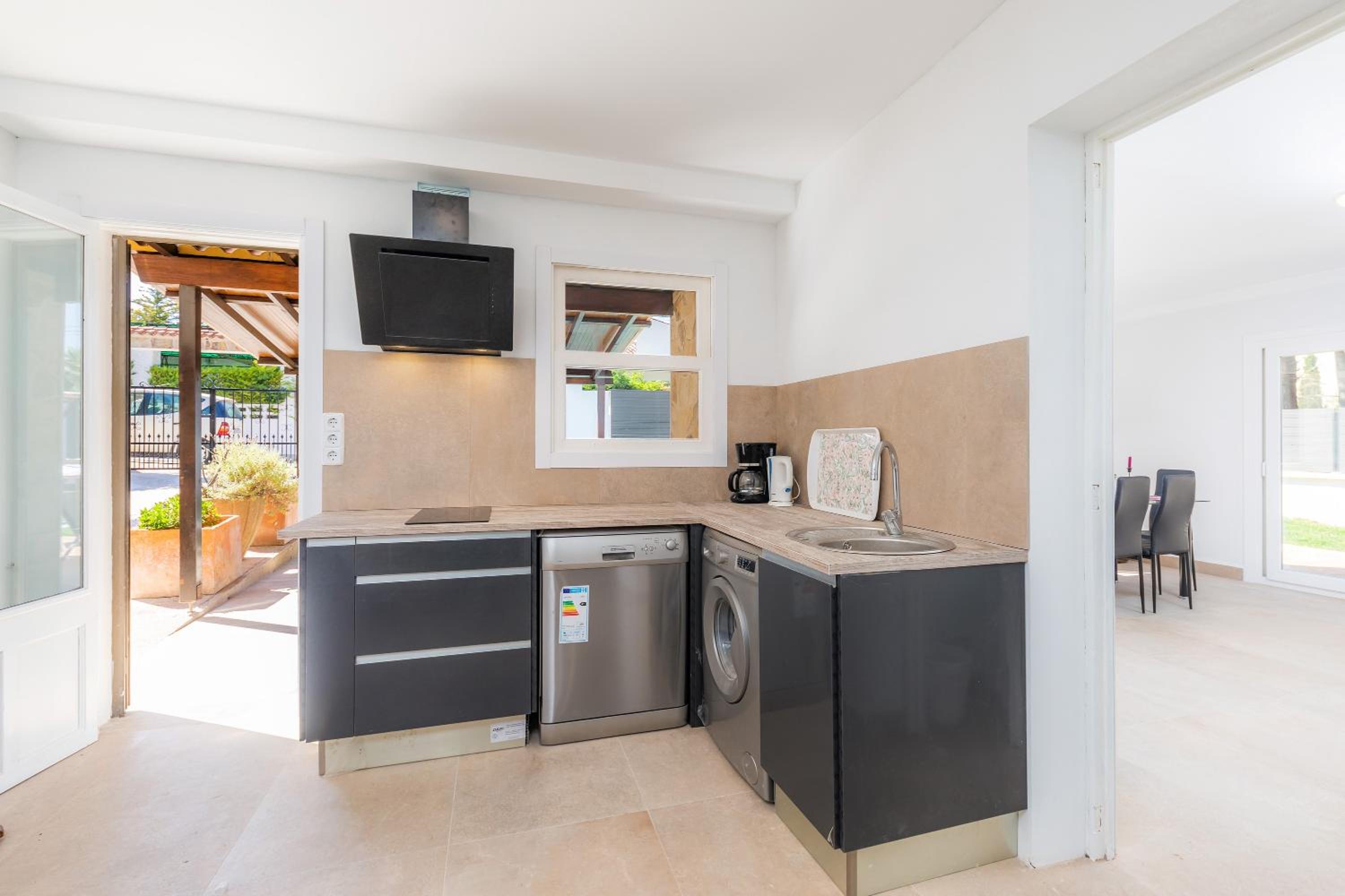Vacation Home thumbnail 5