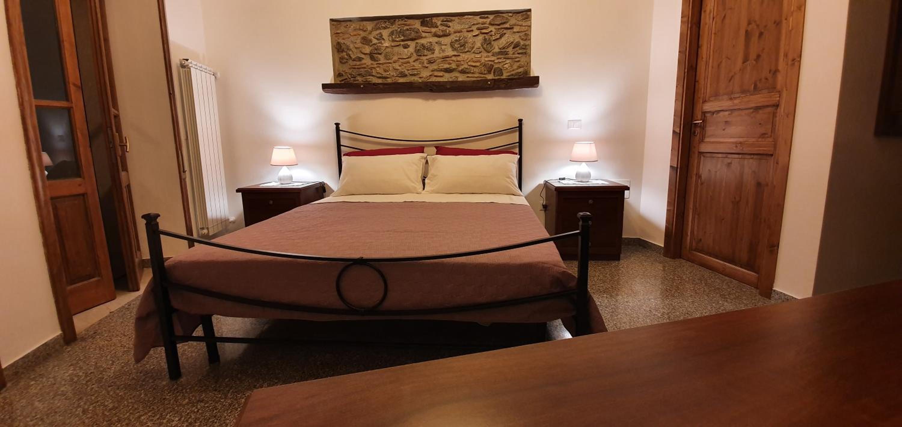 Double Room with Balcony (3 Adults) - Photo 7