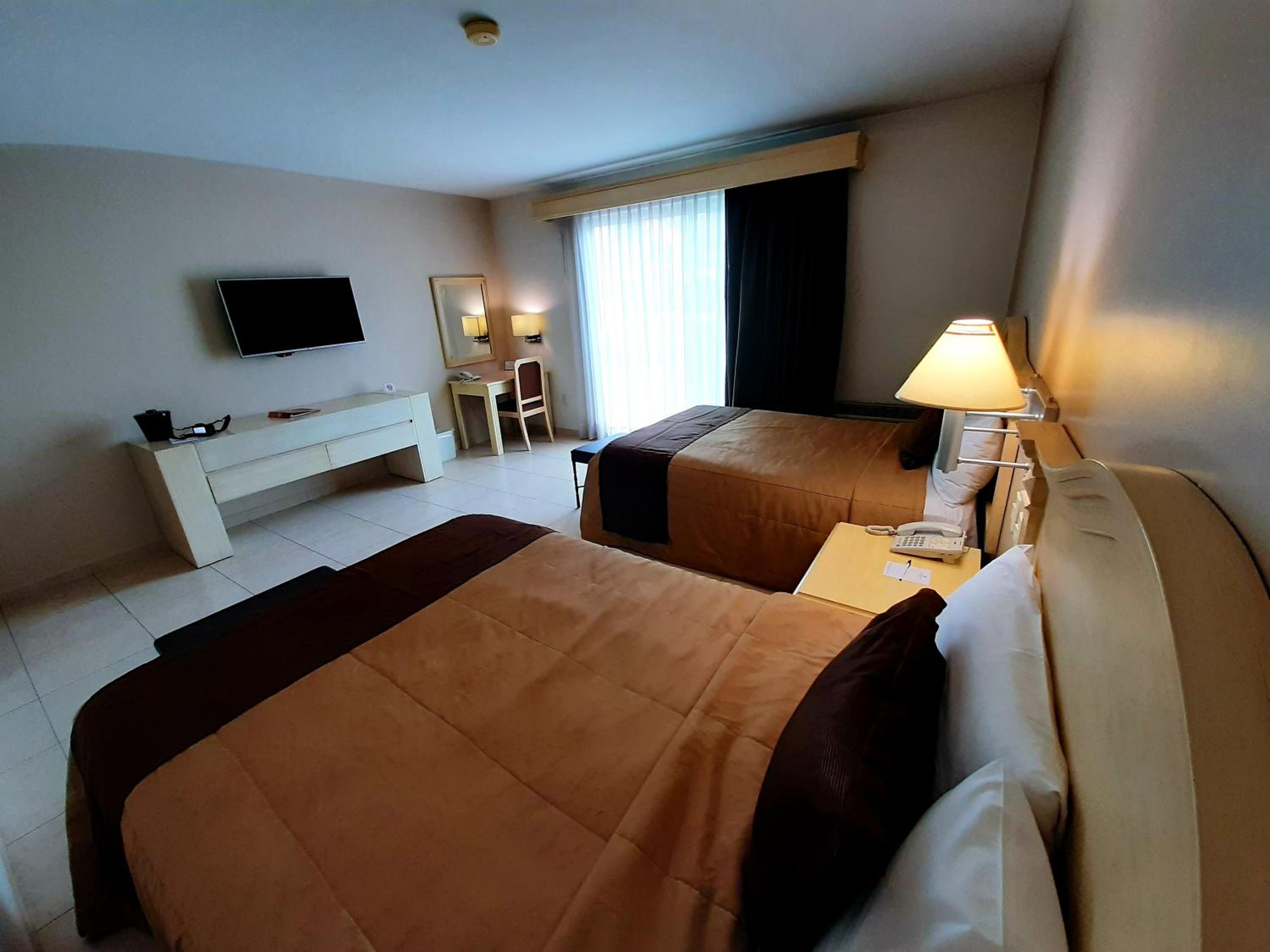 Double Room with Pool Access