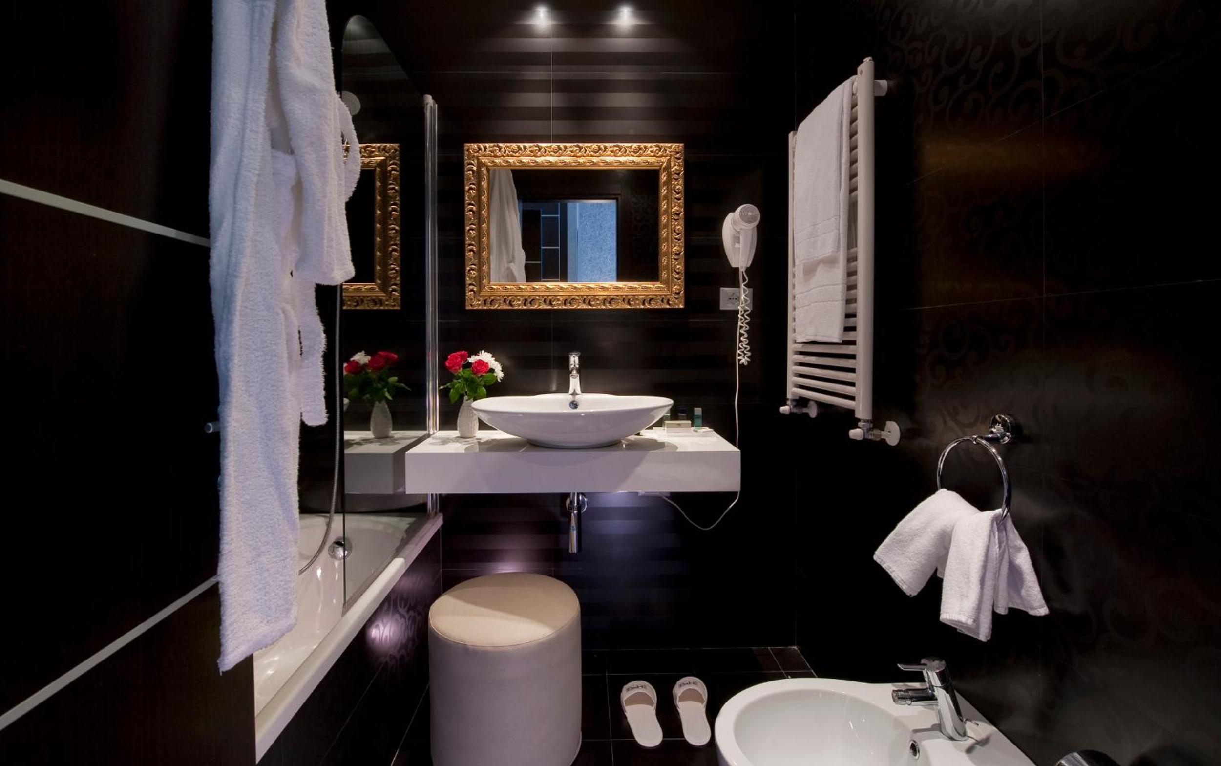Spacious Room