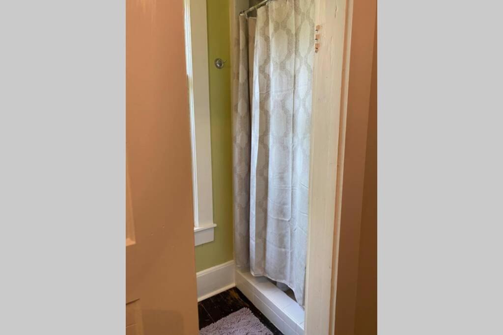 Two-Bedroom House photo 2