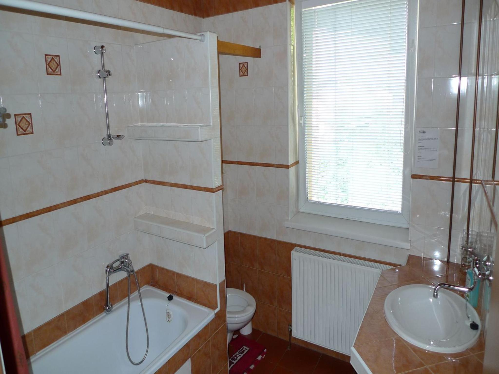 Apartment - Photo 4