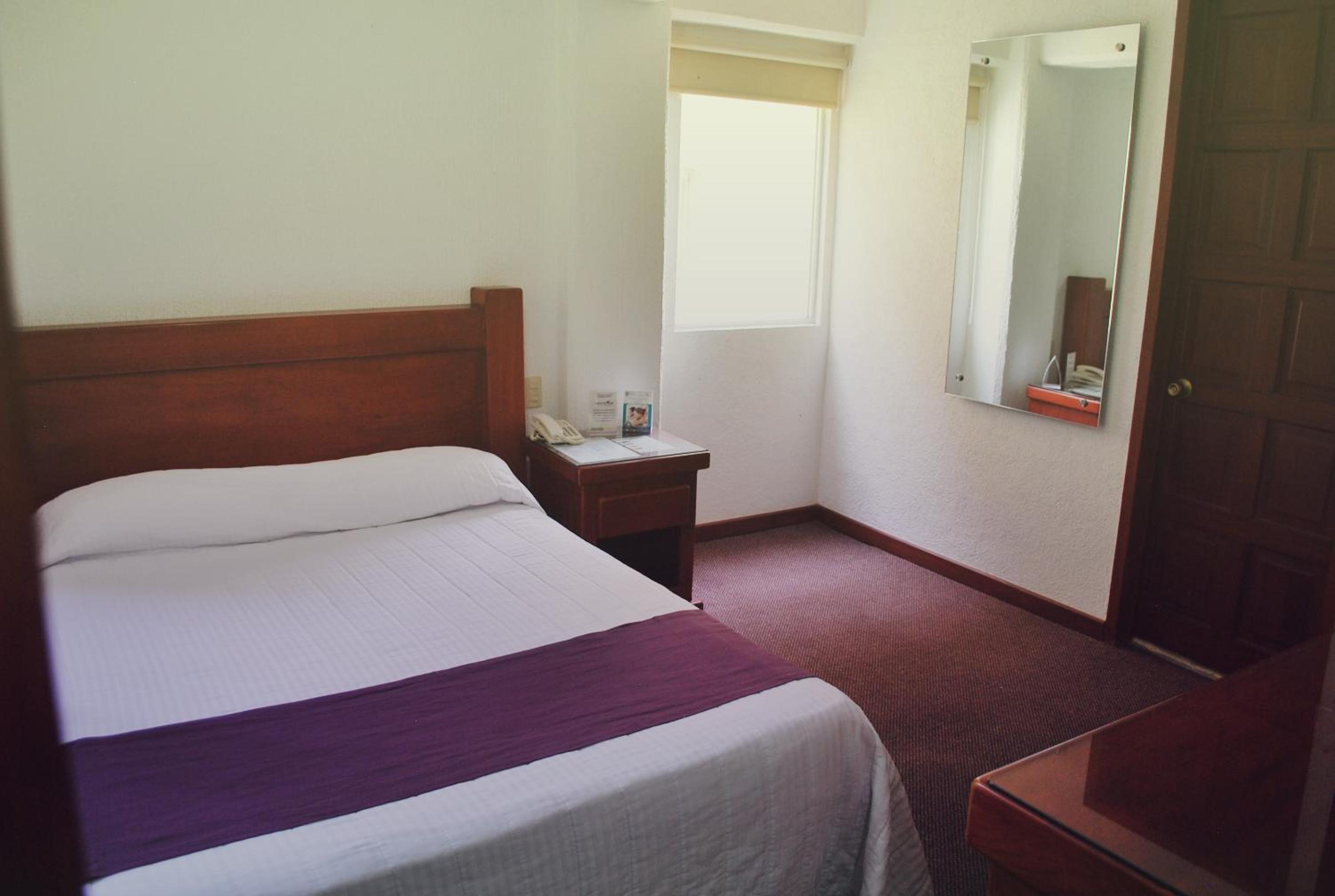 Queen Room - Photo 1
