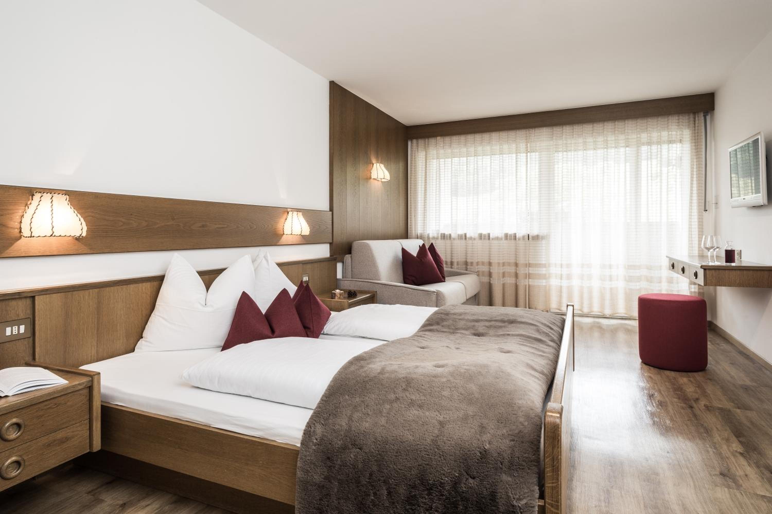 Double Room with Balcony - Photo 1
