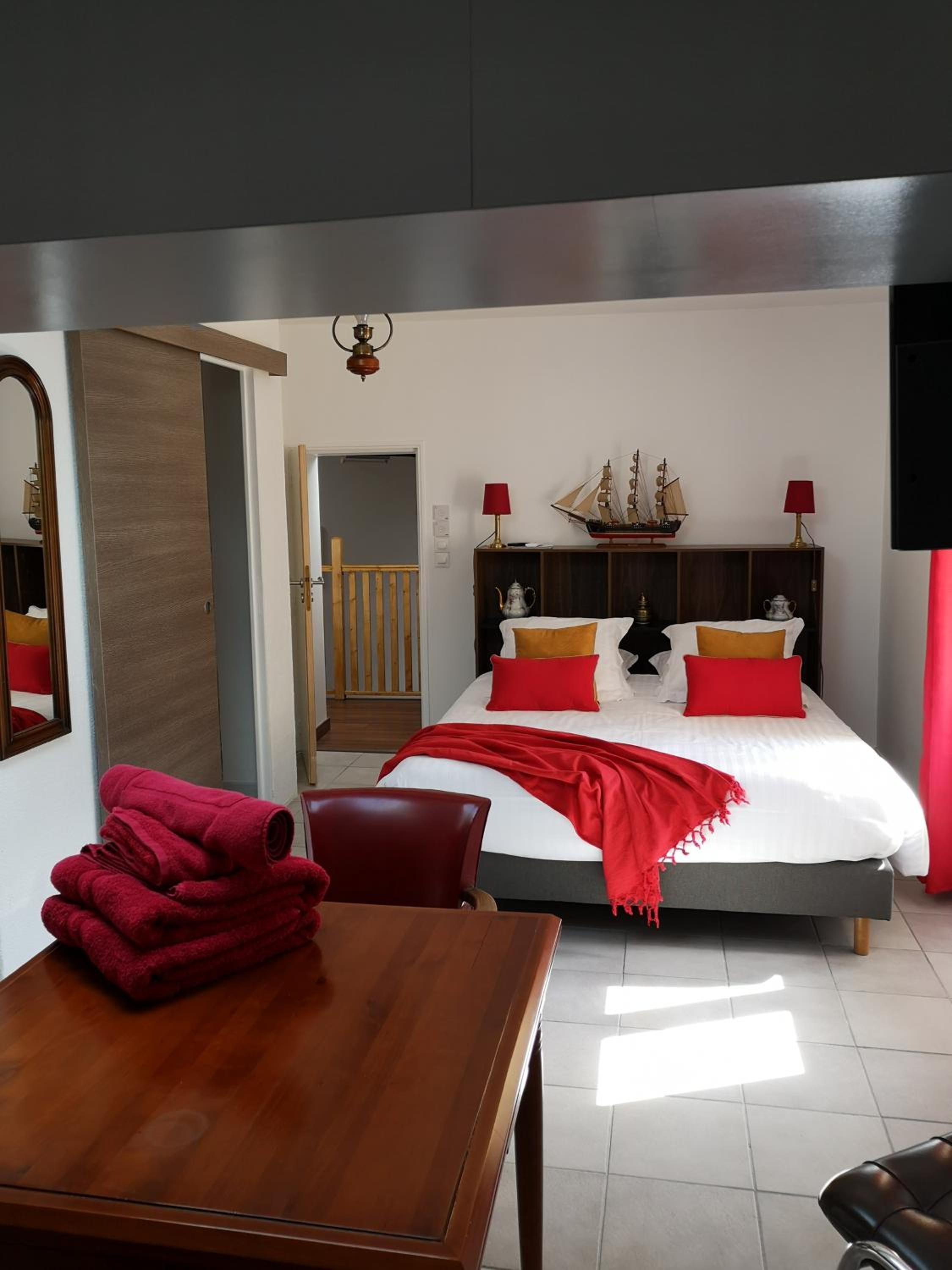 Comfort Triple Room - Photo 5