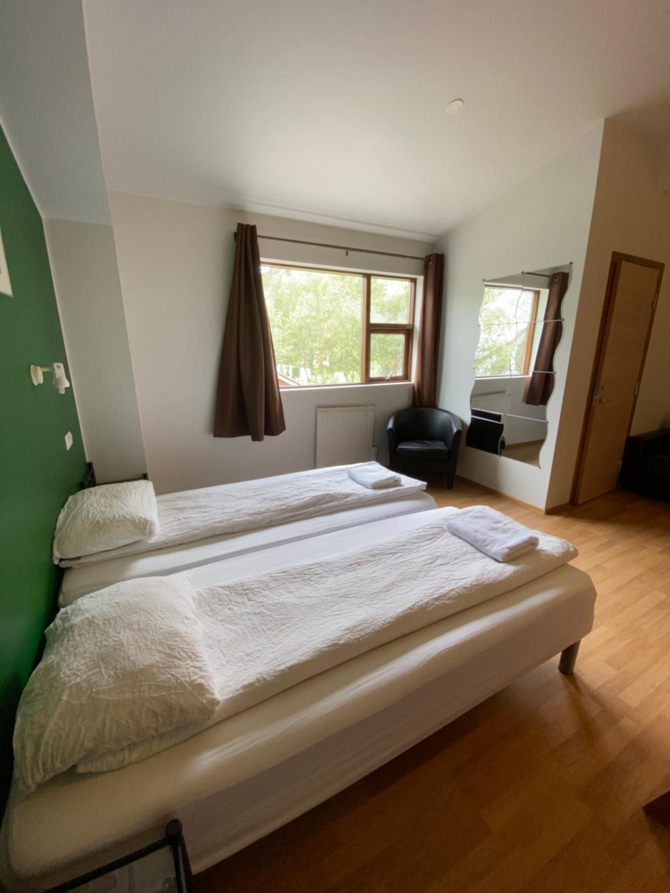 Quadruple Room with Private Bathroom photo 2
