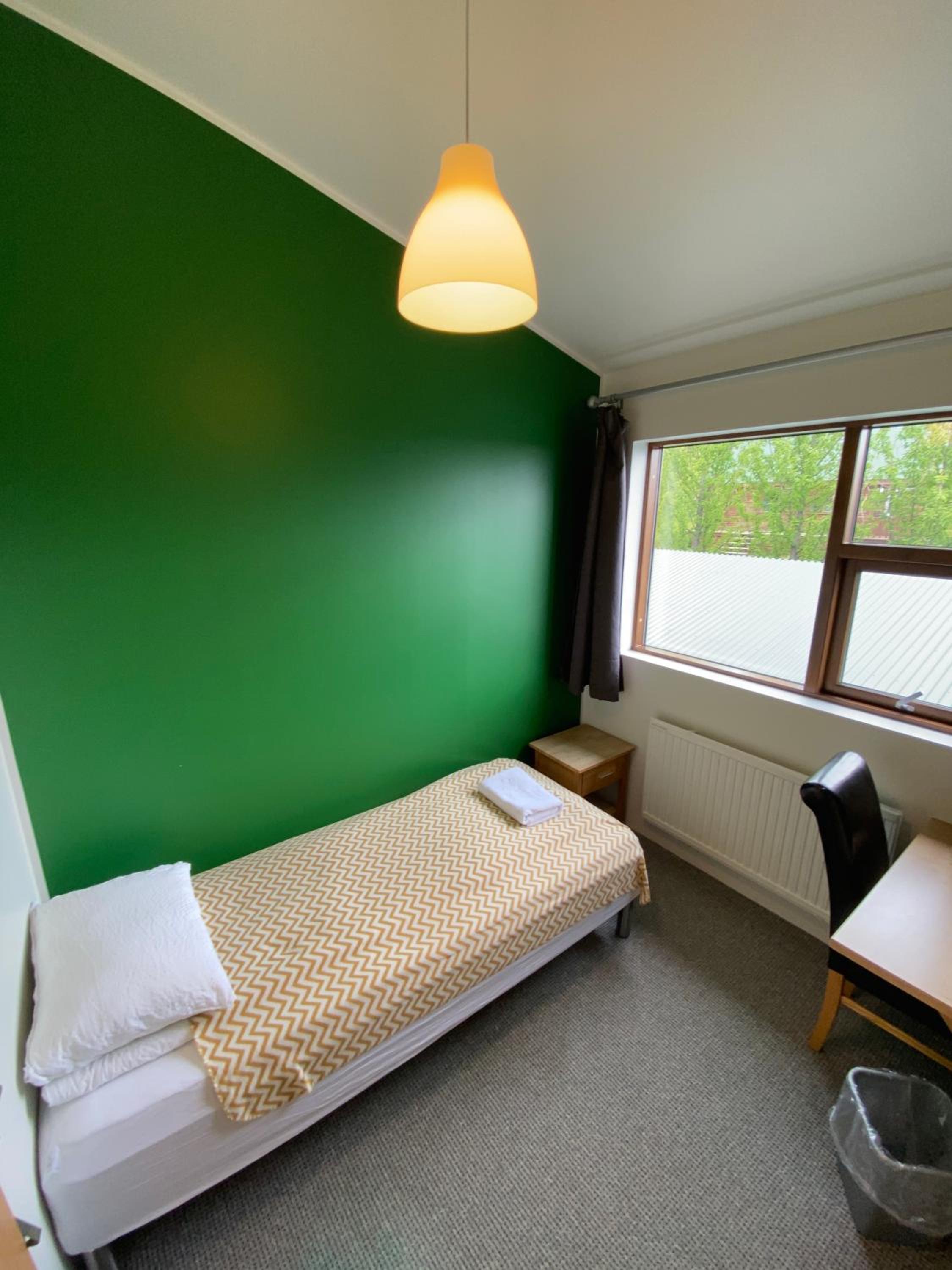 Single Room photo 3