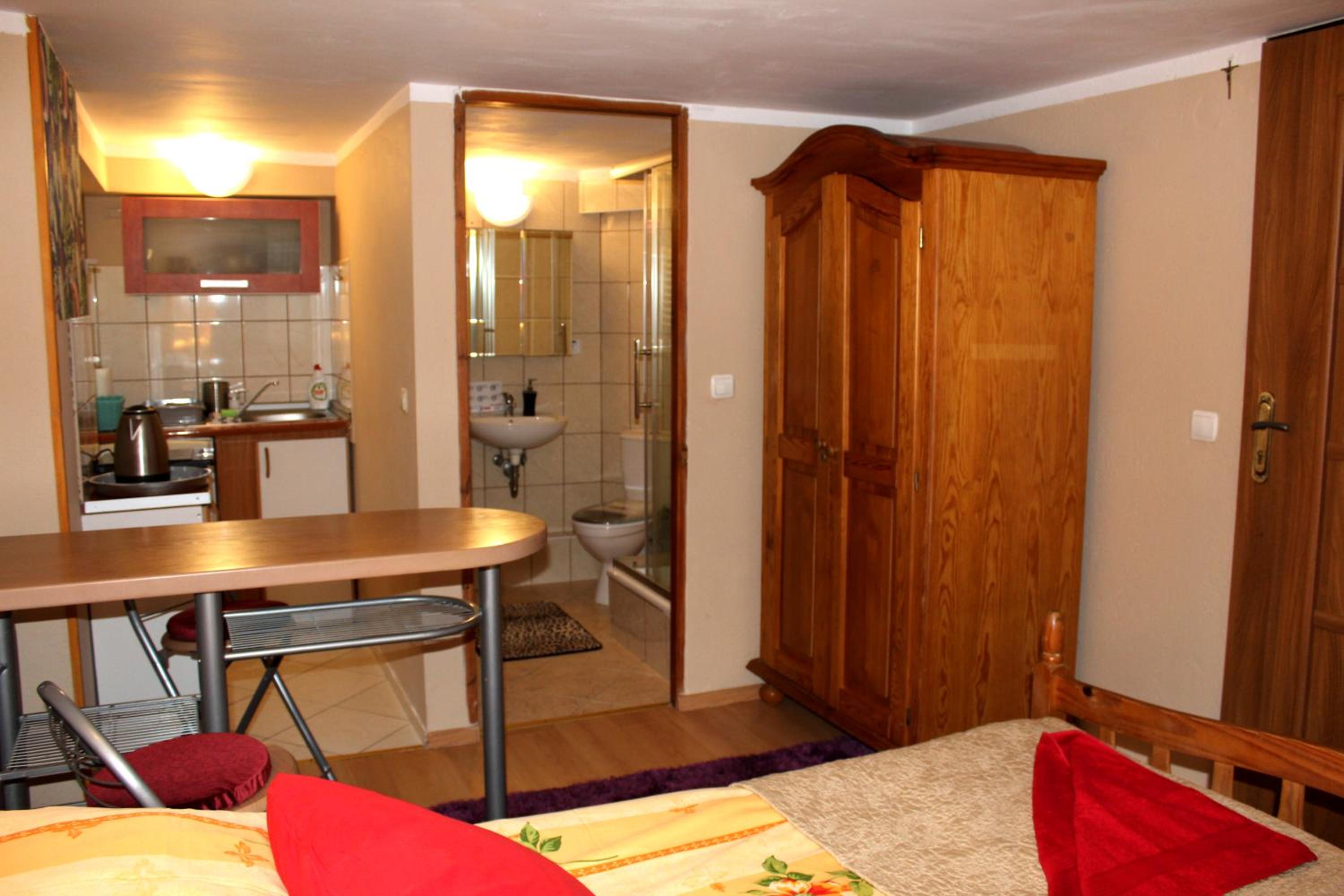 Standard Queen Room - Photo 1