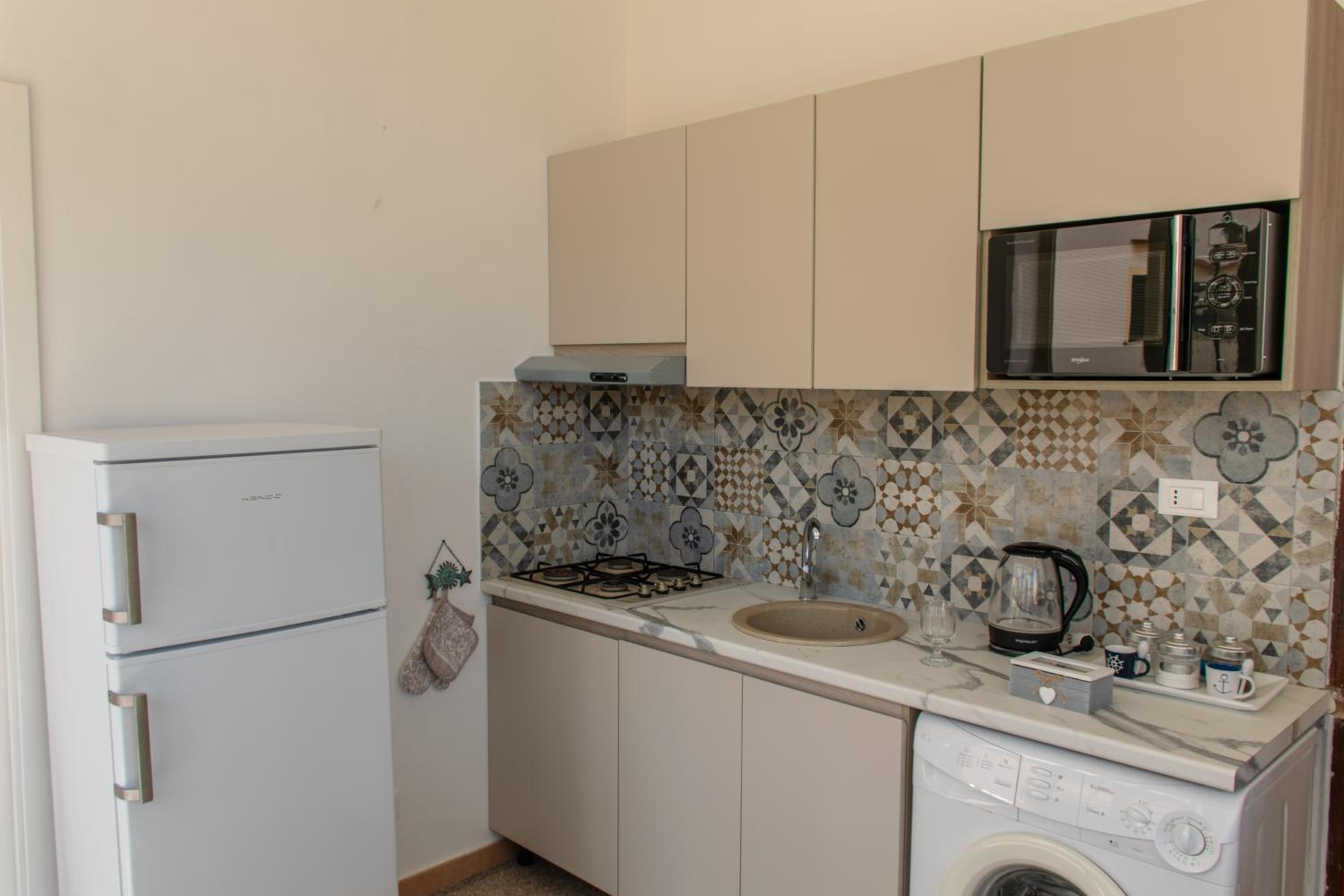 Apartment with Sea View photo 3