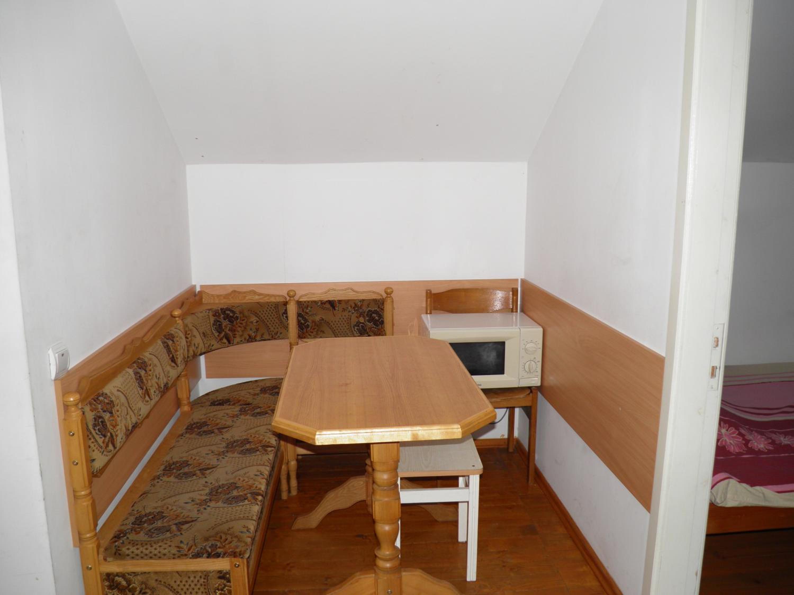 Two-Bedroom Apartment Attic photo 2
