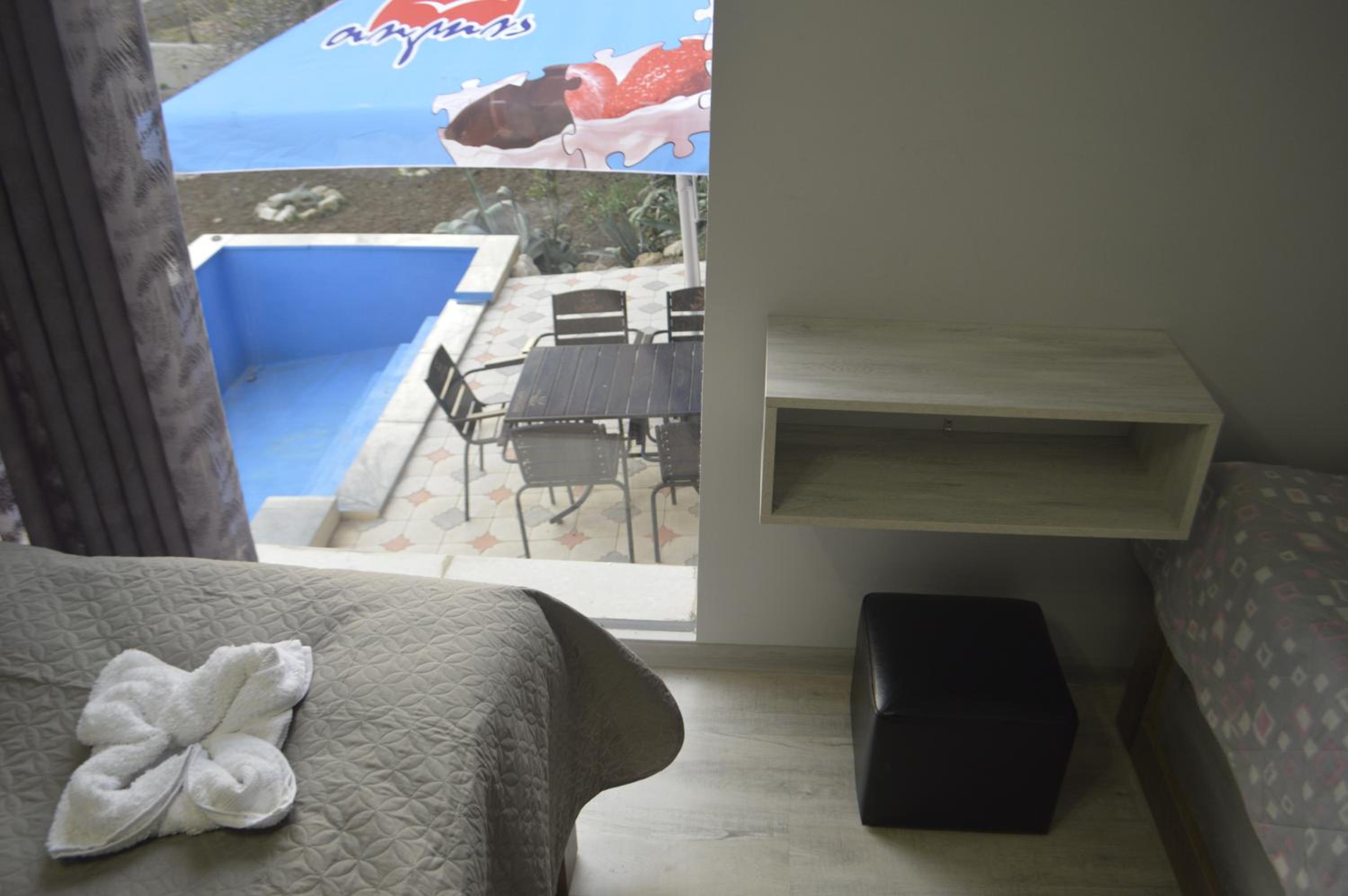Triple Room with Bathroom photo 1