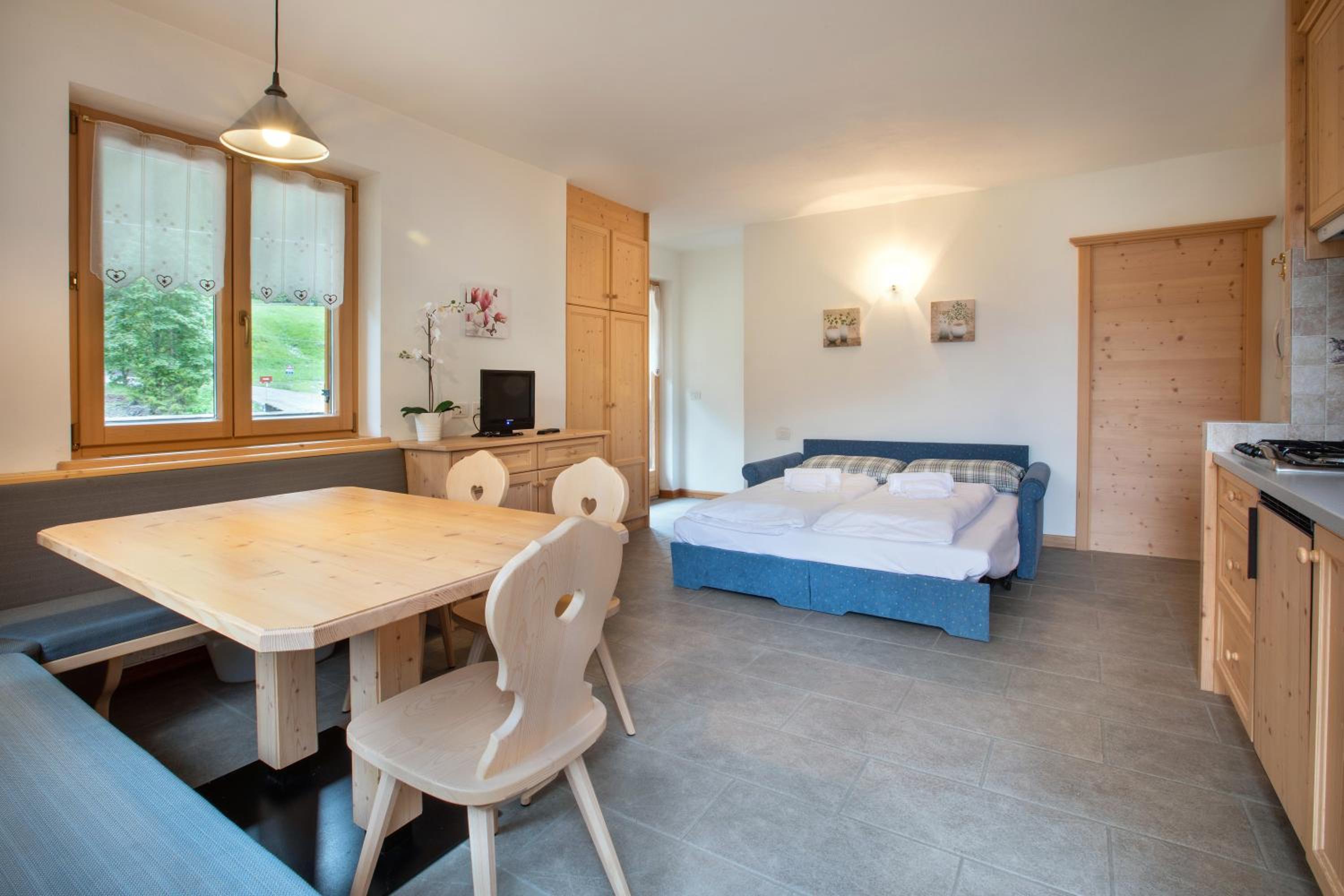 One-Bedroom Apartment 2