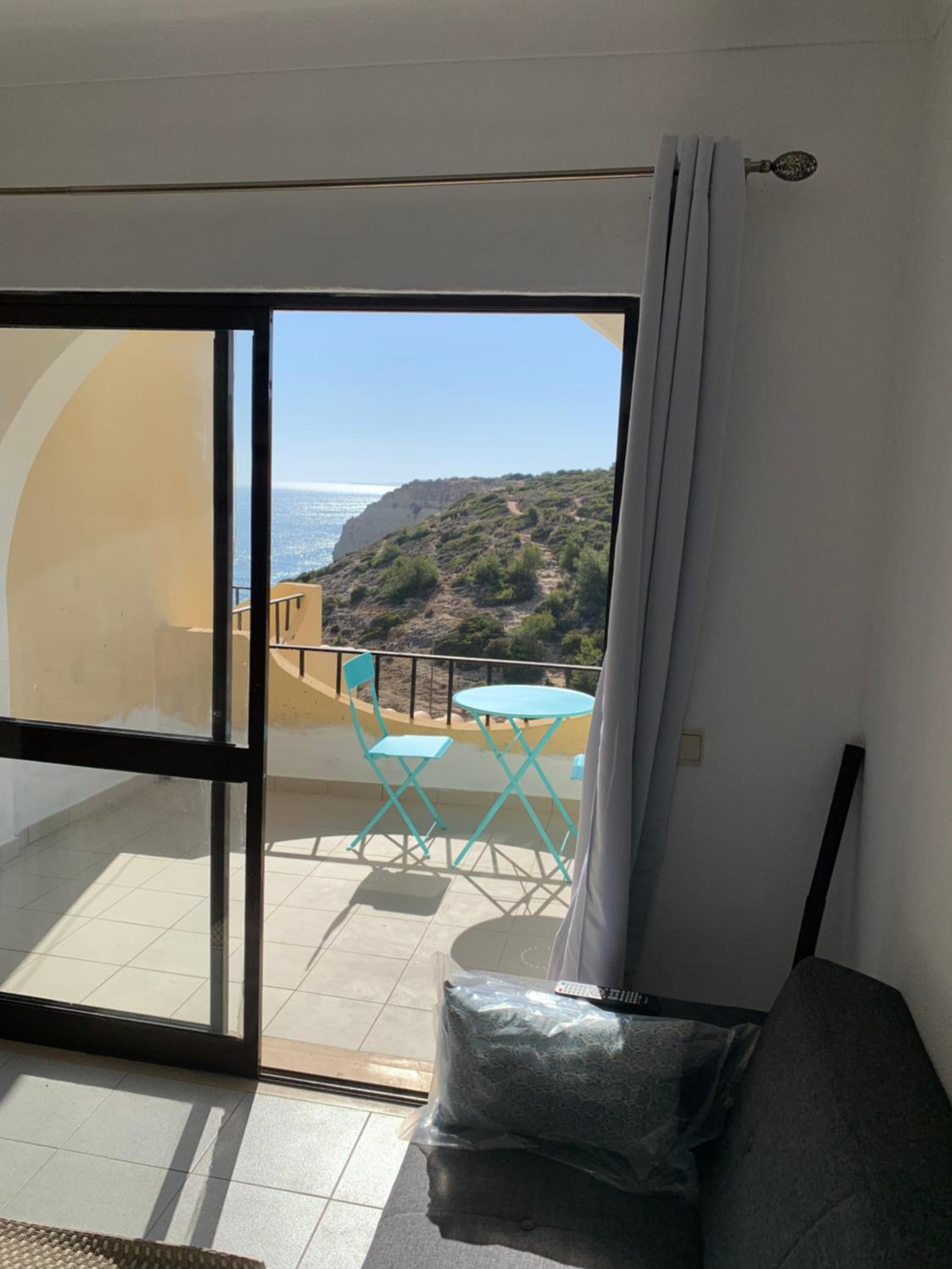 Apartment With Sea View photo 2