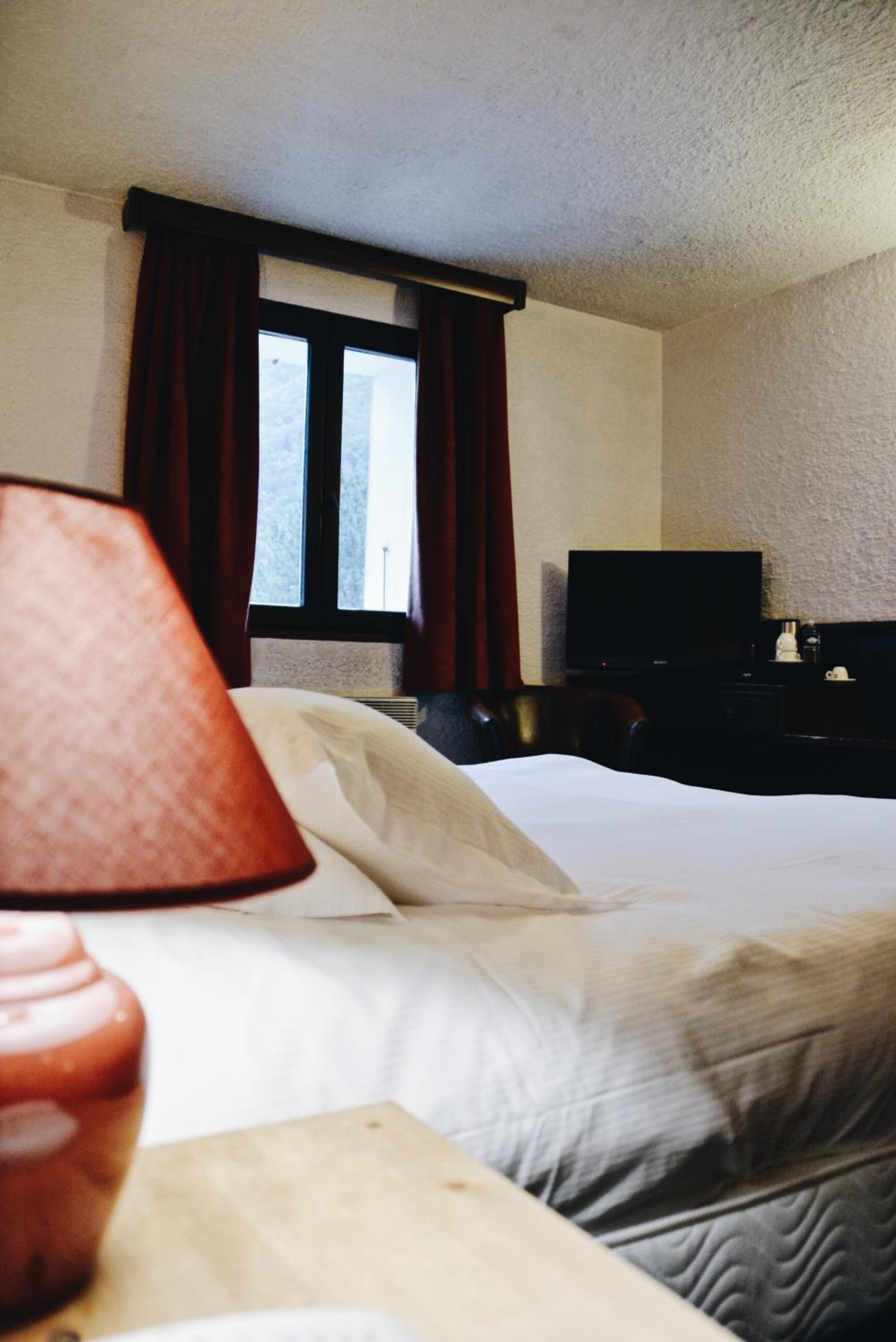 Standard Double Room - Photo 1