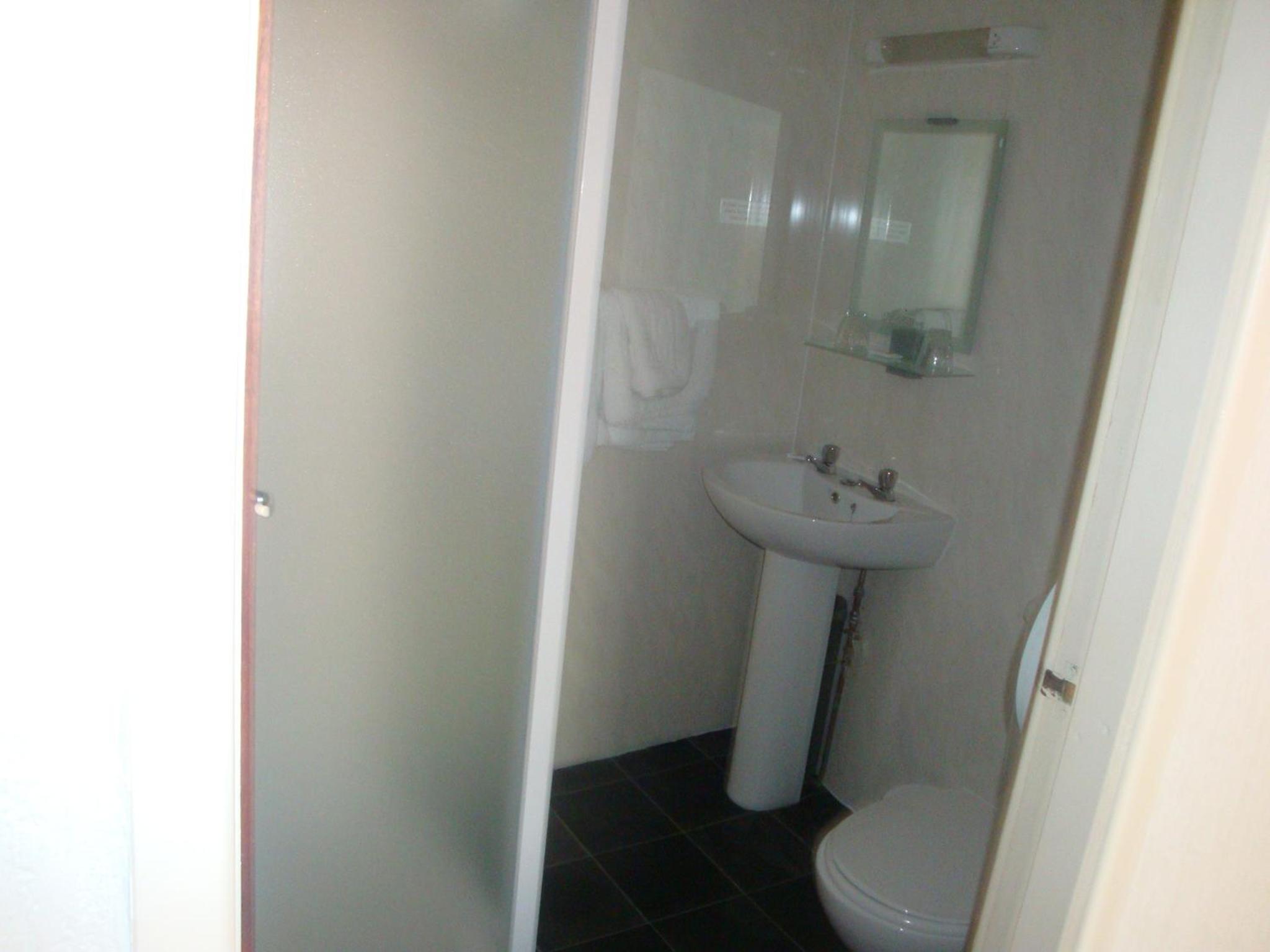 Single Room photo 2