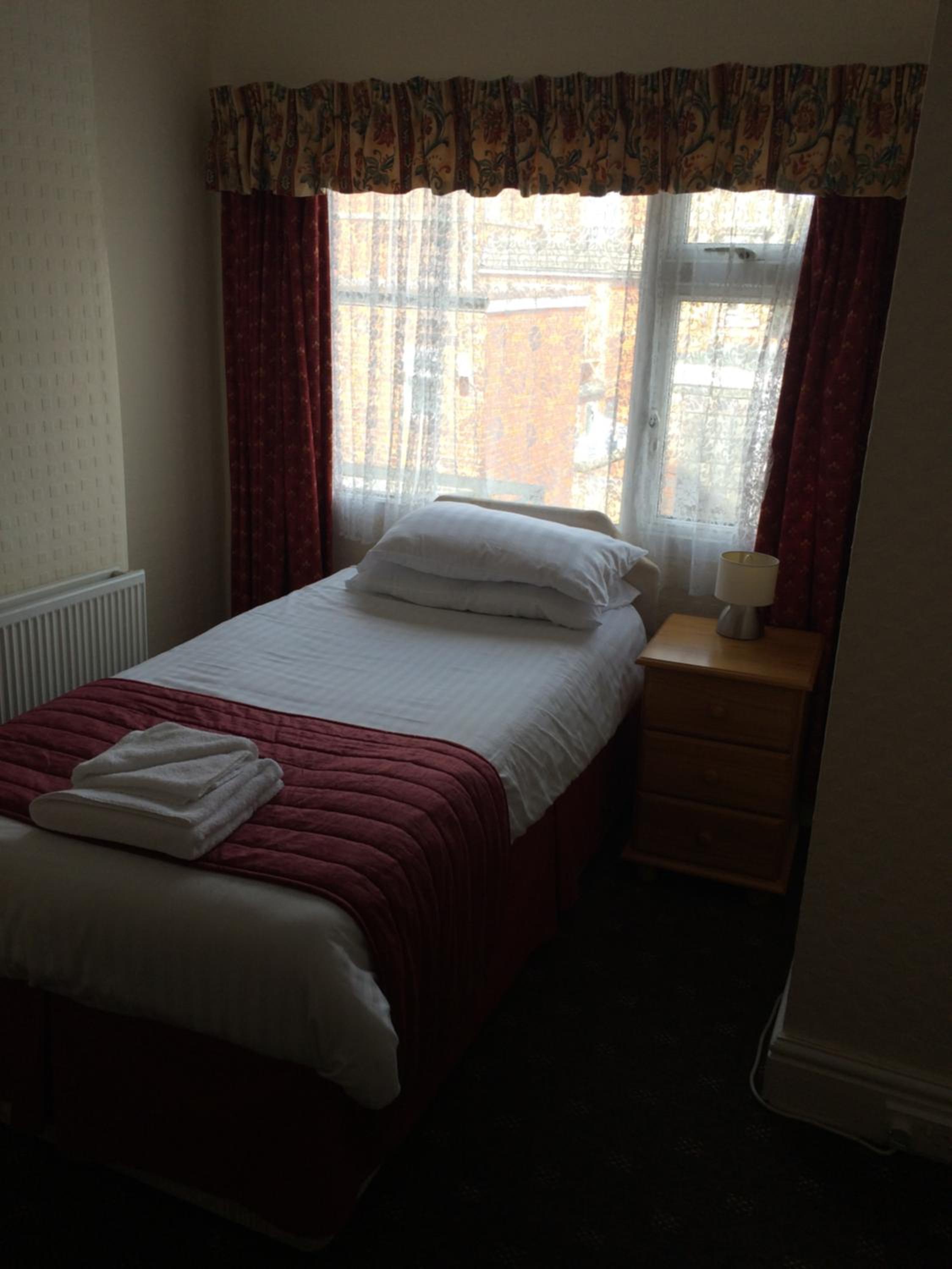 Standard Triple Room photo 3