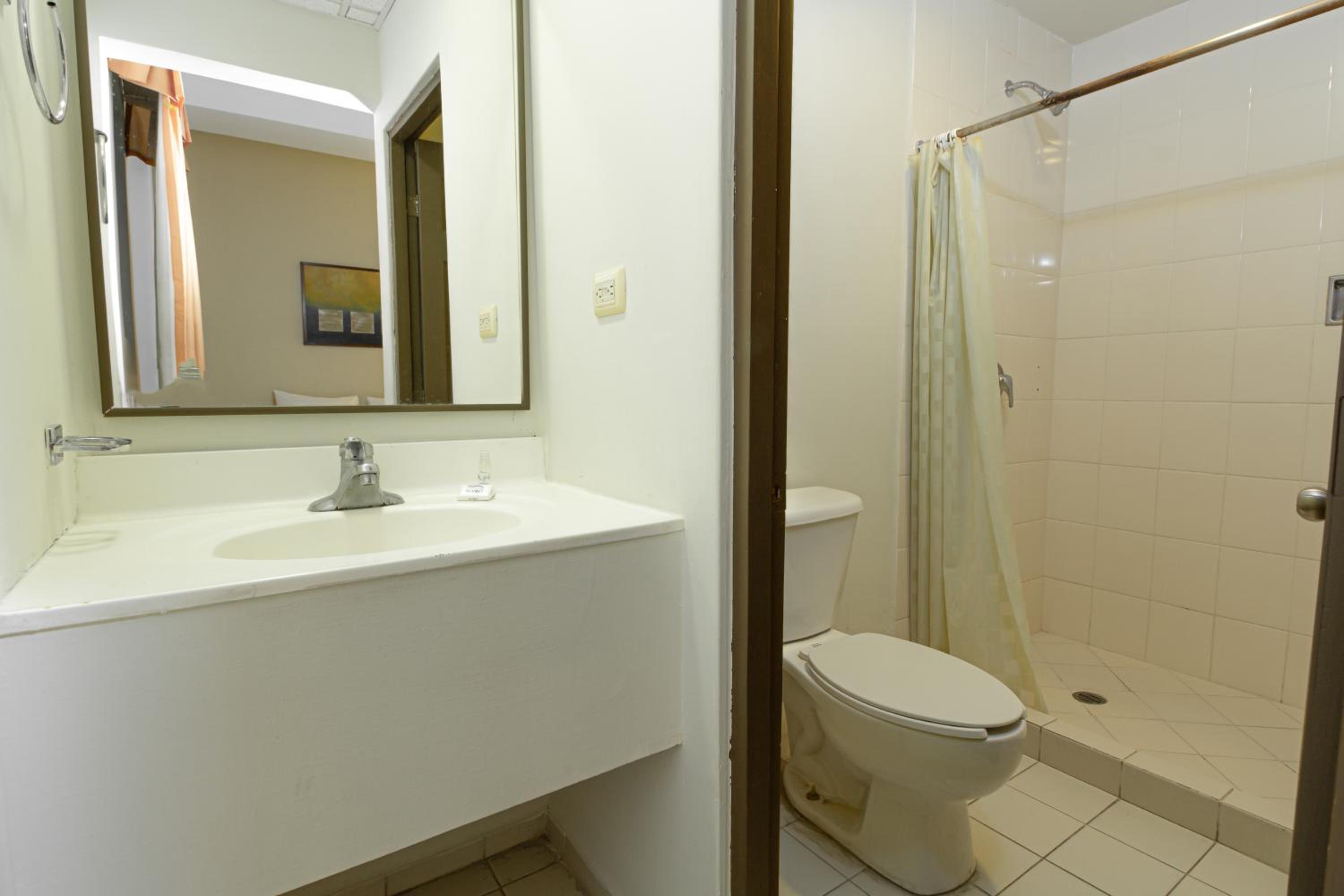 Single Room photo 2