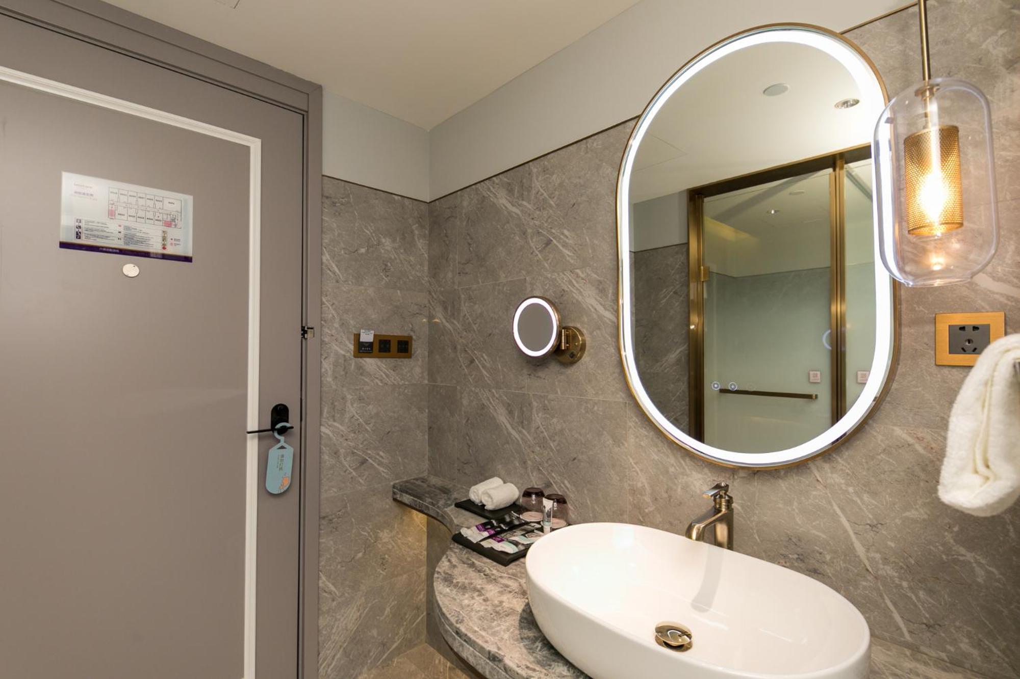 Standard Twin Room photo 2