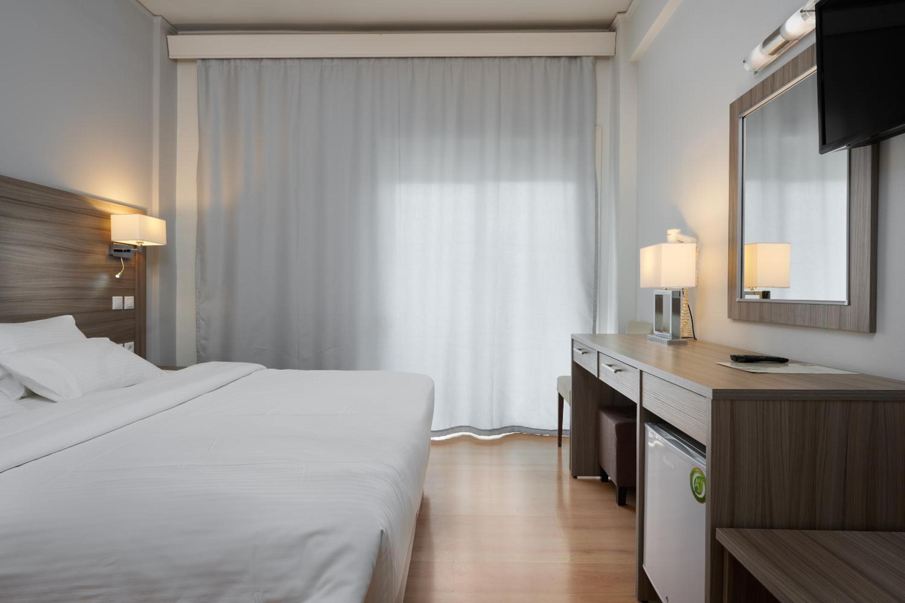 Double or Twin Room photo 2