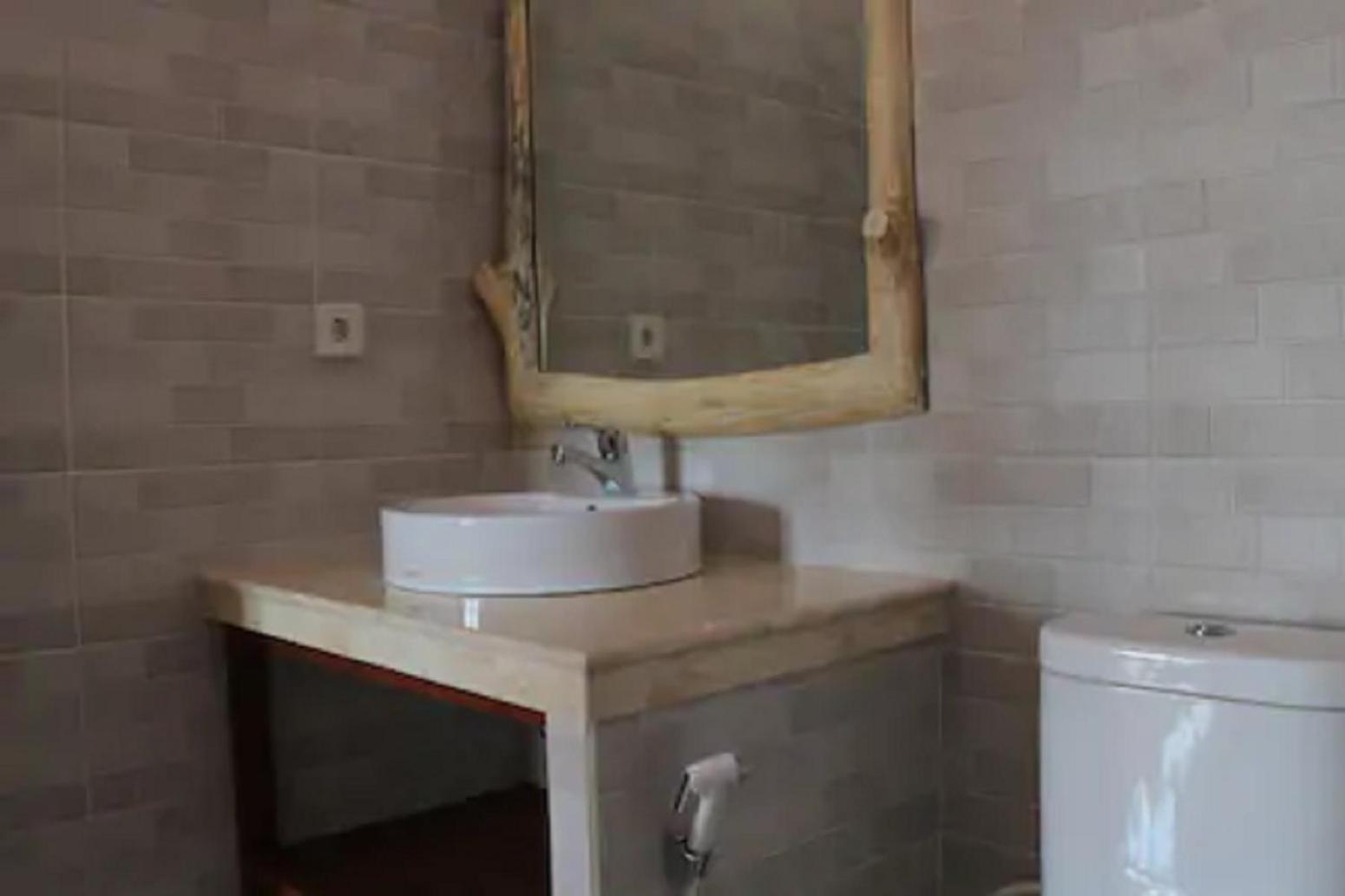 Studio with Pool View - Photo 4