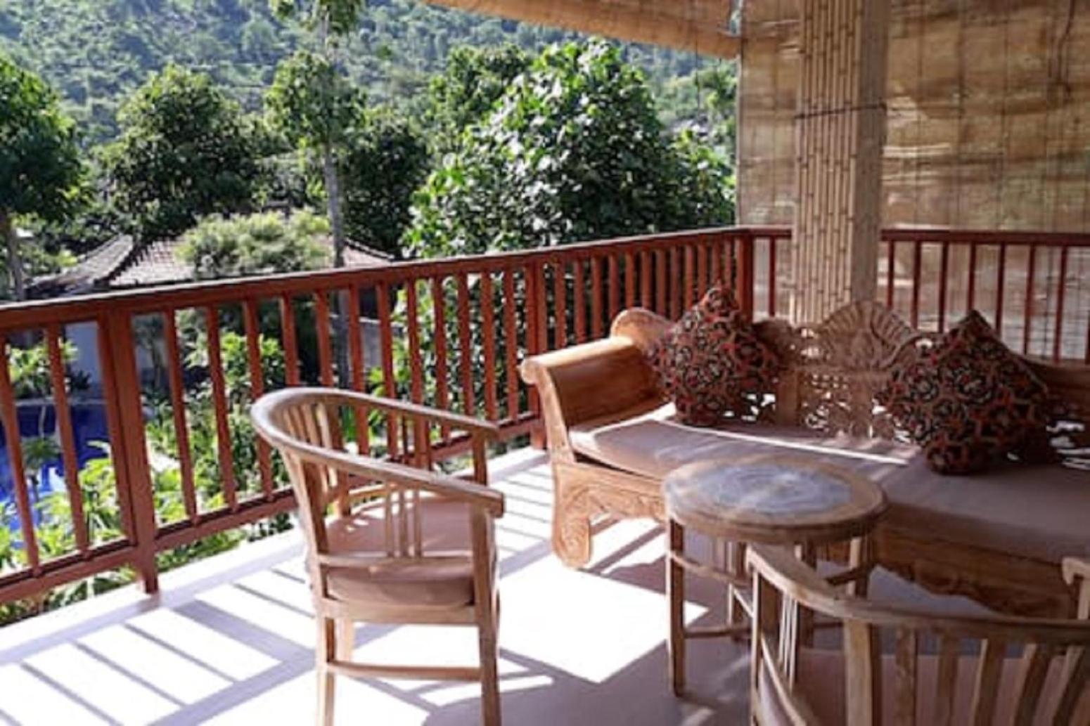 Studio with Pool View - Photo 26