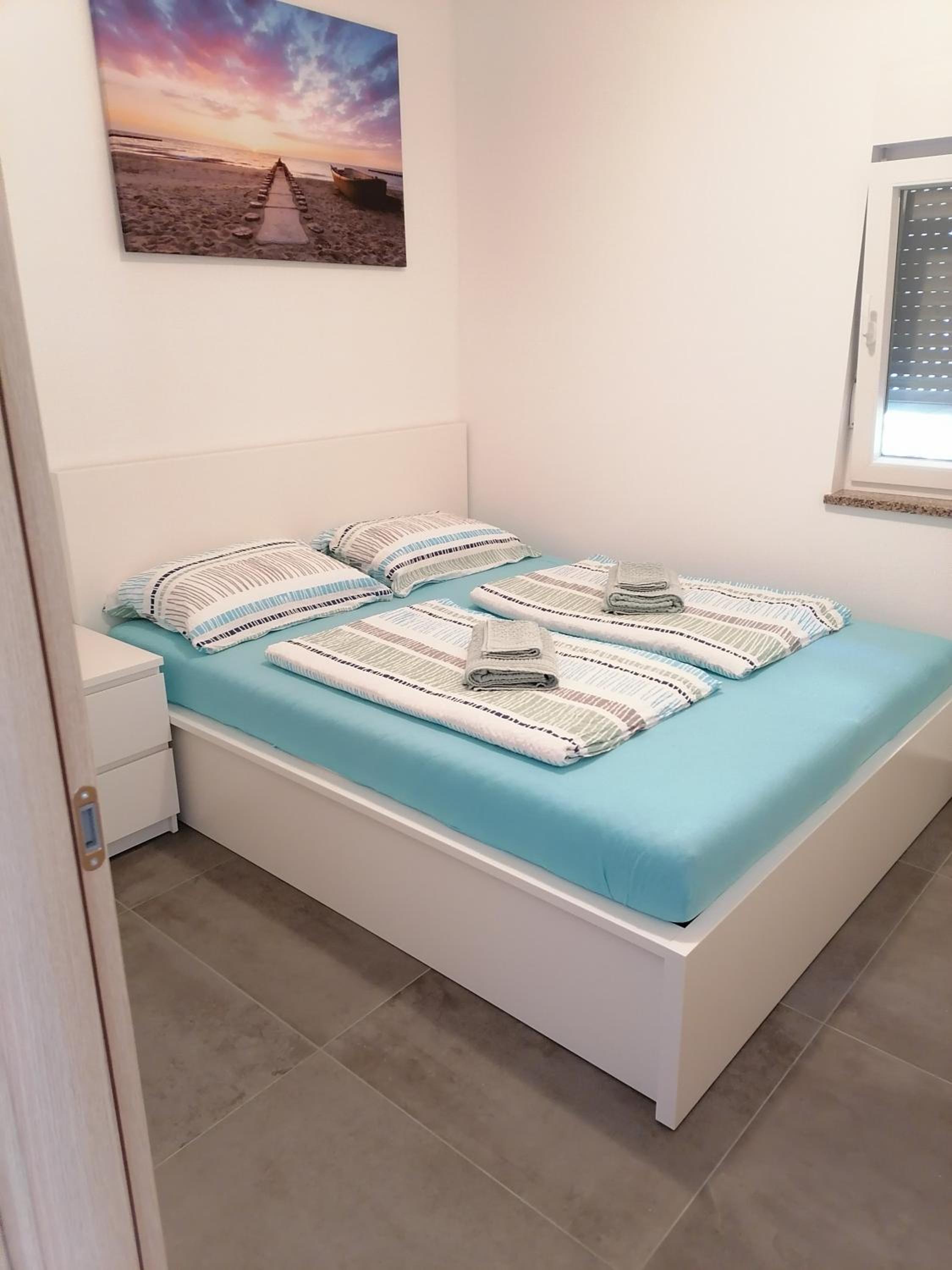 Two-Bedroom House photo 3