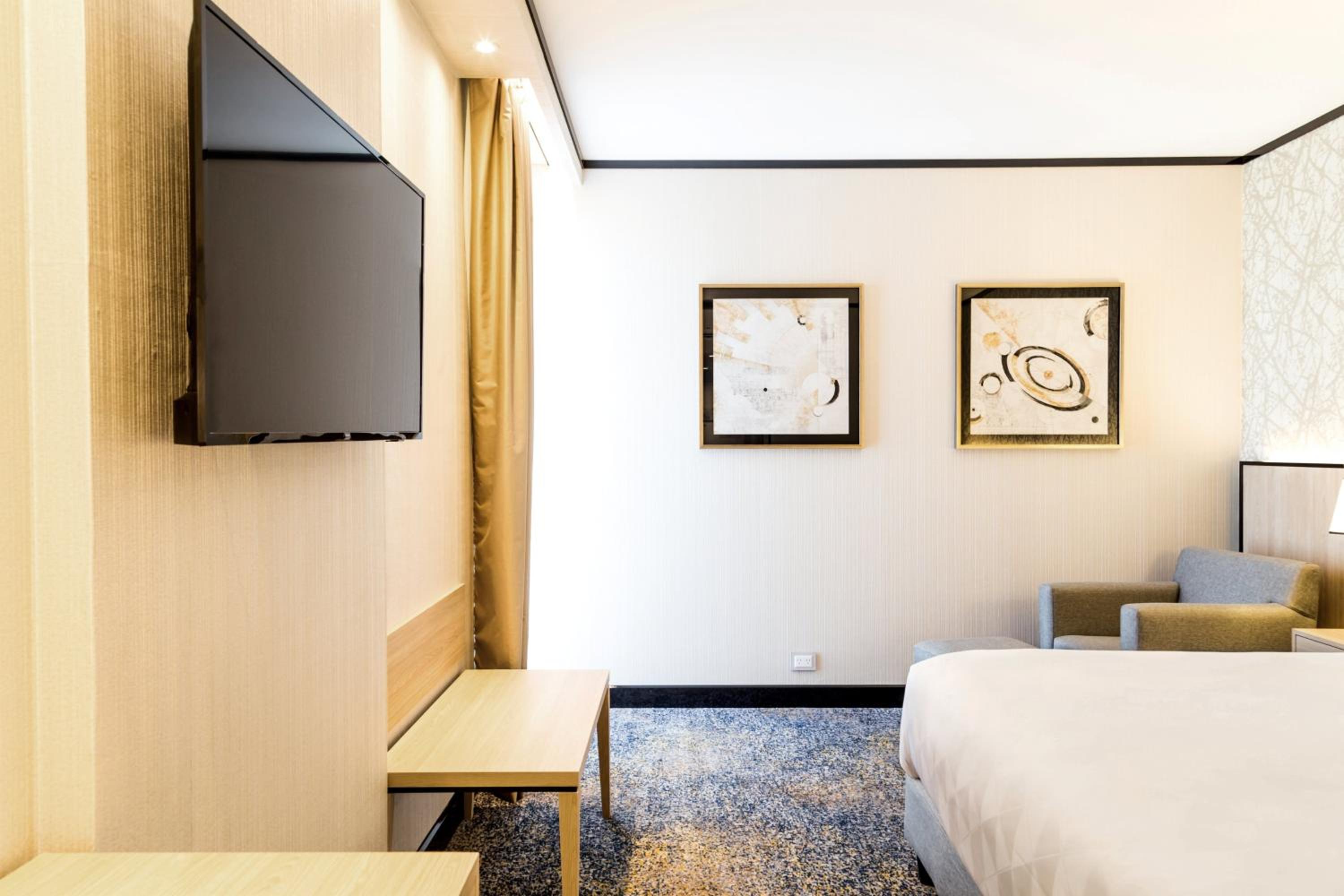 Standard King Room