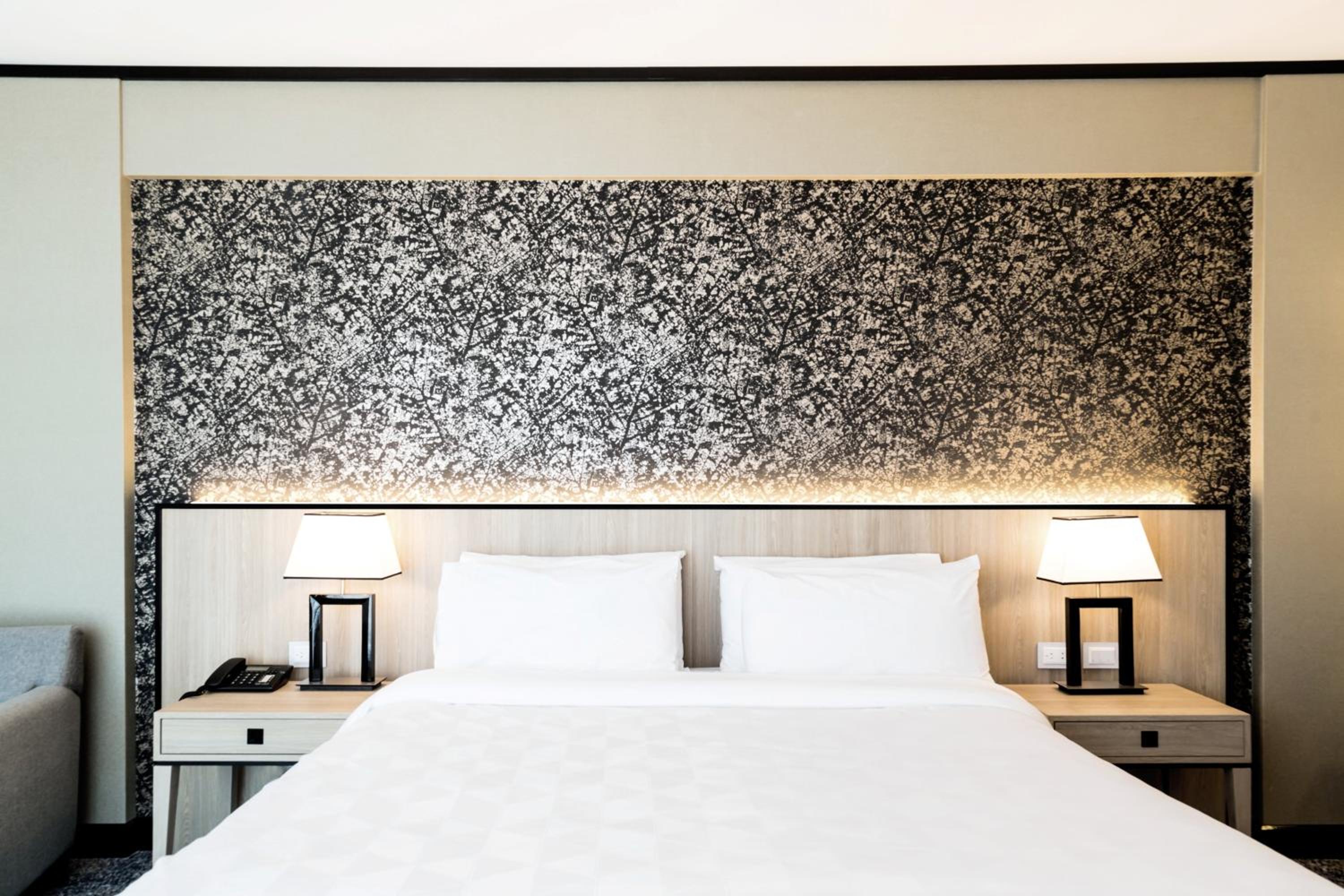 Premium King Room