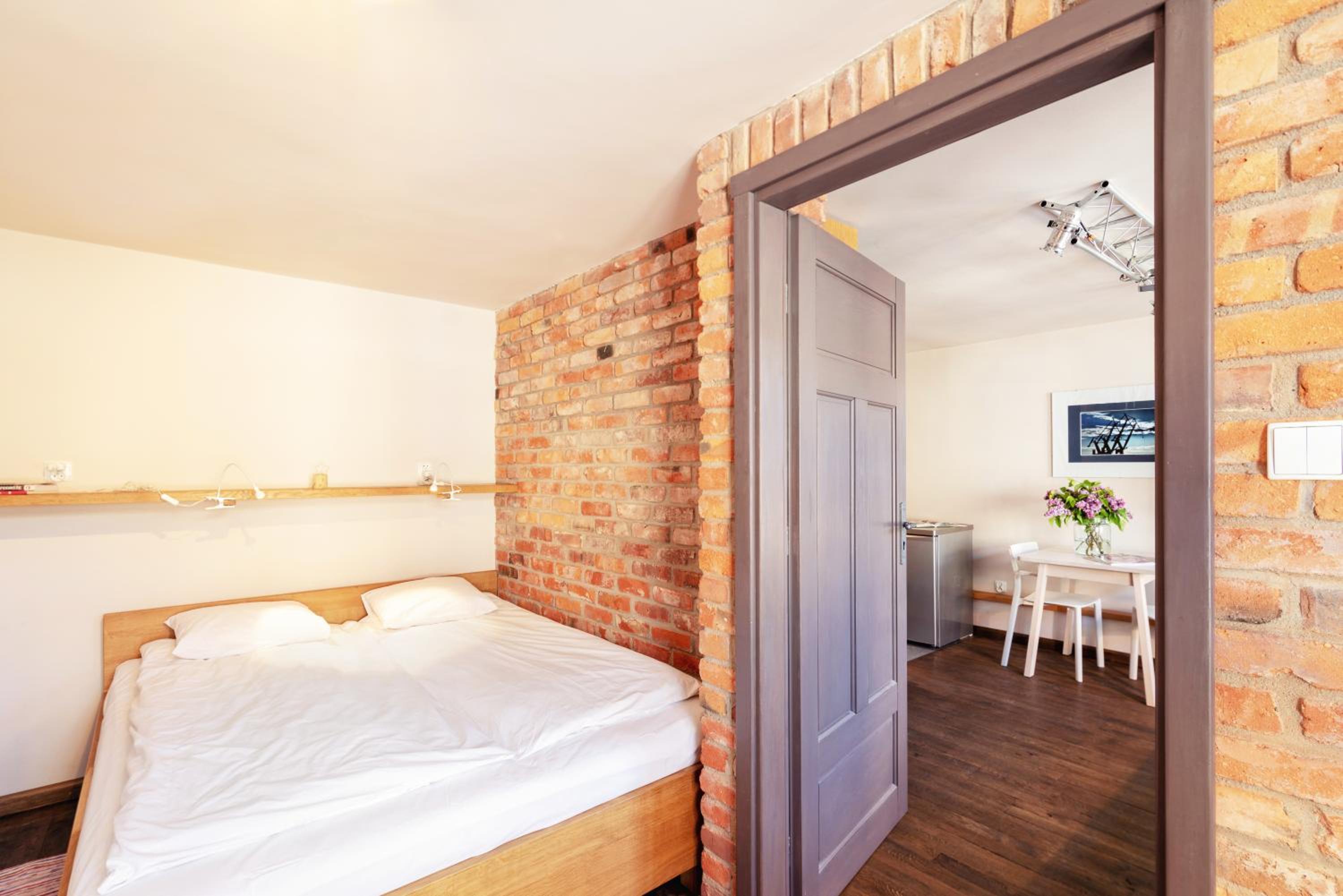 One-Bedroom Apartment with Sofa Bed (4 Adults)
