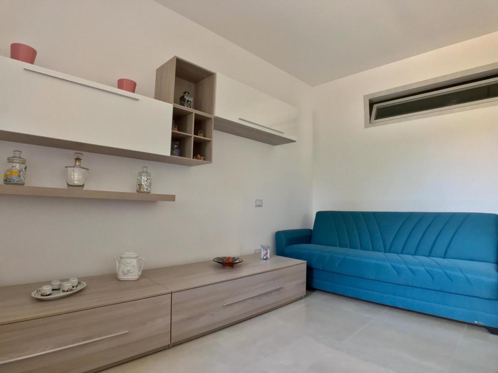 Two-Bedroom House photo 2