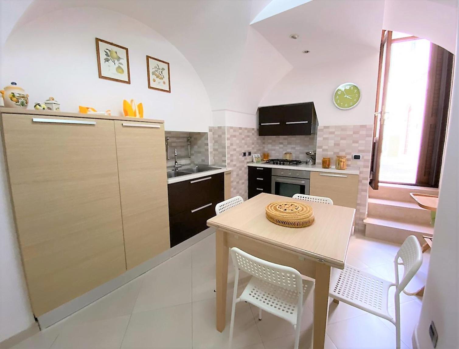 One-Bedroom House photo 2