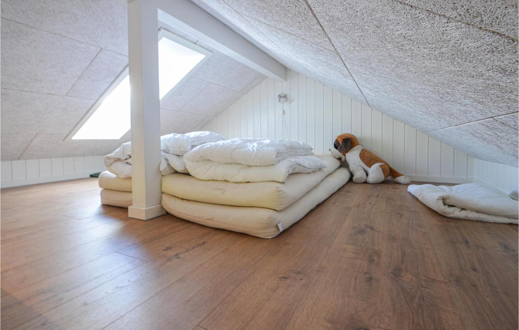 Four-Bedroom Vacation Home photo 3