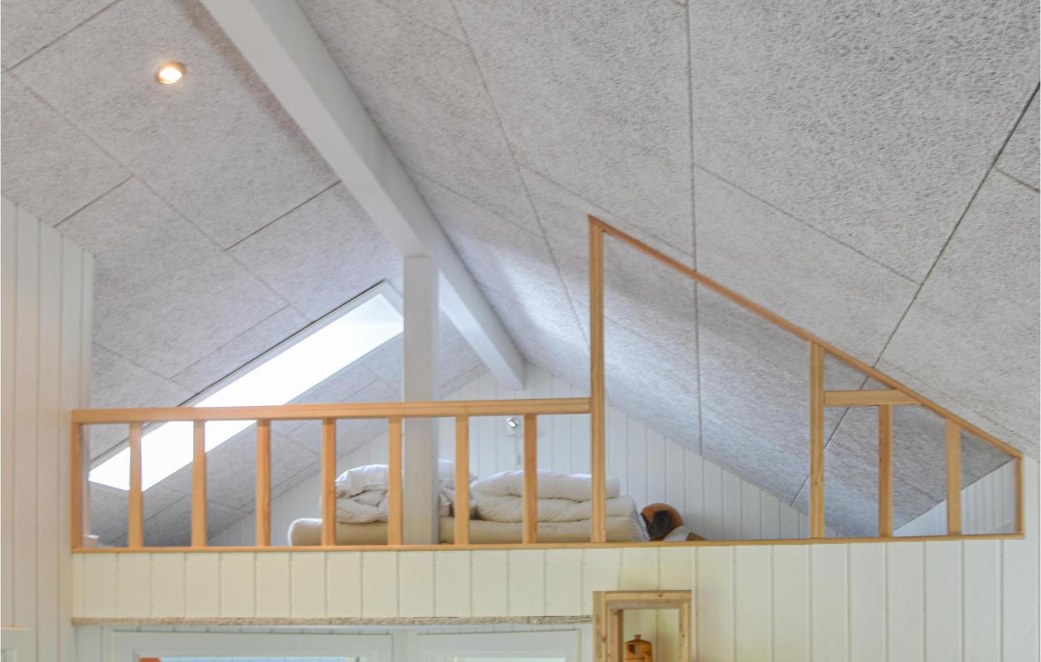 Four-Bedroom Vacation Home photo 2