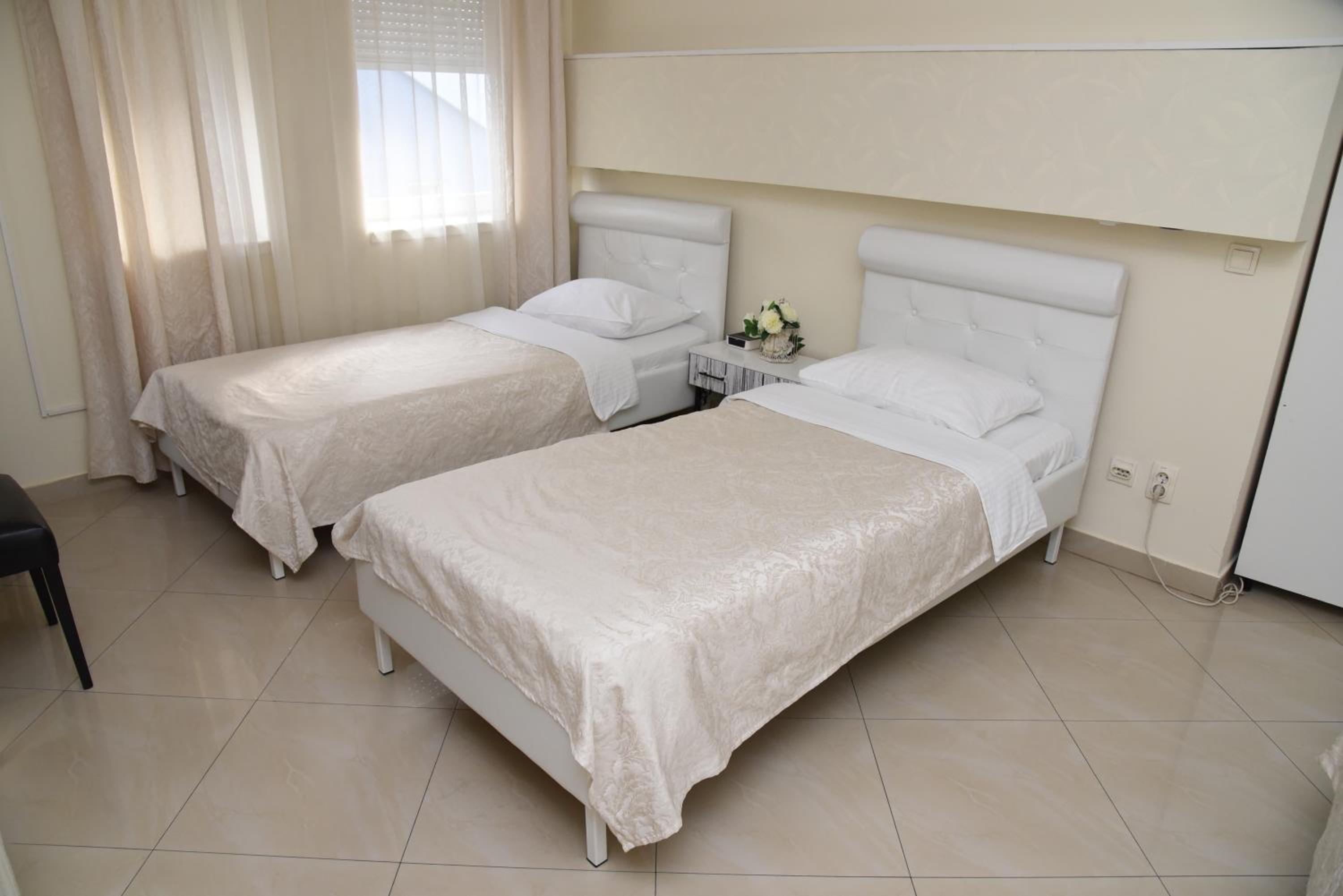 Triple Room - Photo 3
