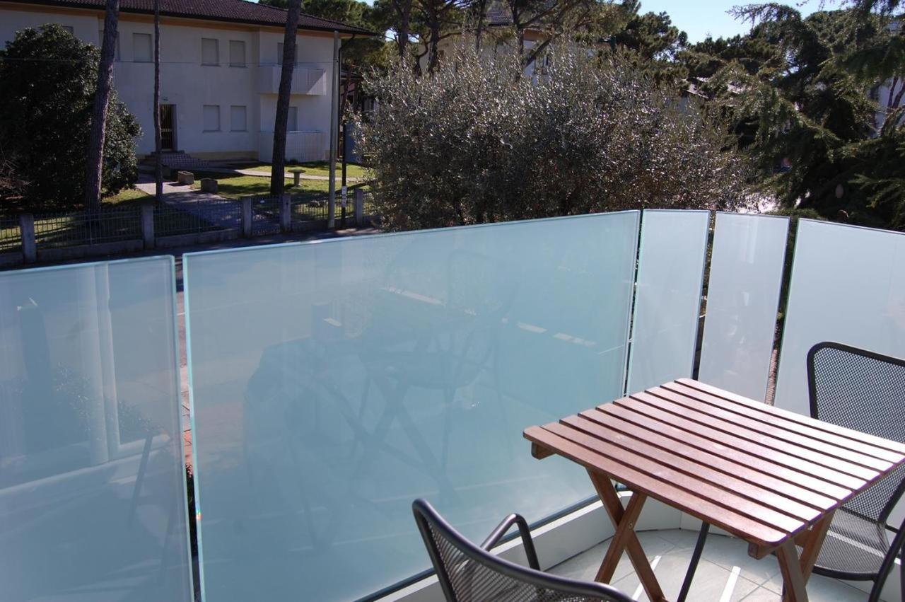Double or Twin Room with Balcony - Photo 4