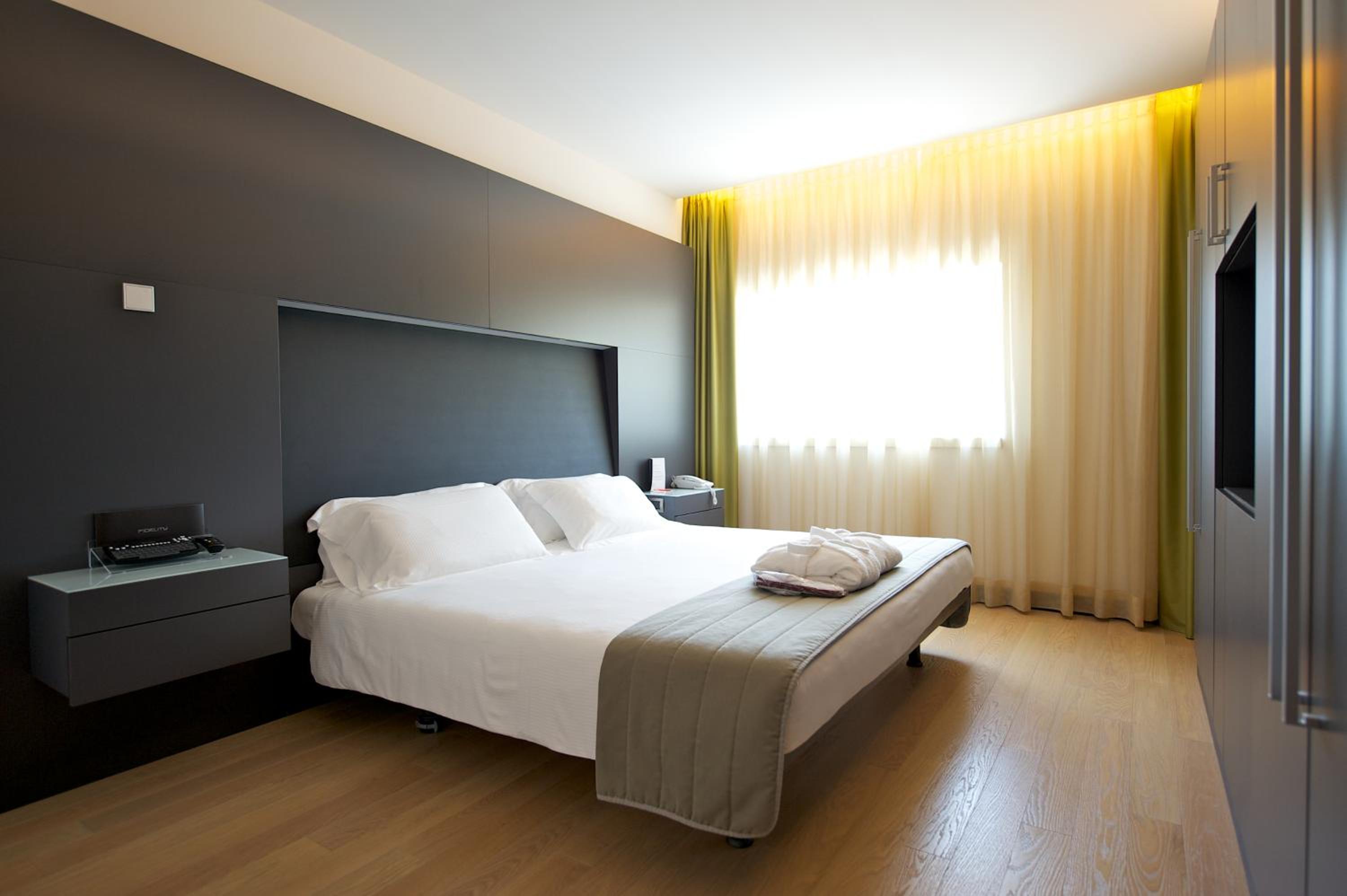 Junior Suite - Photo 2