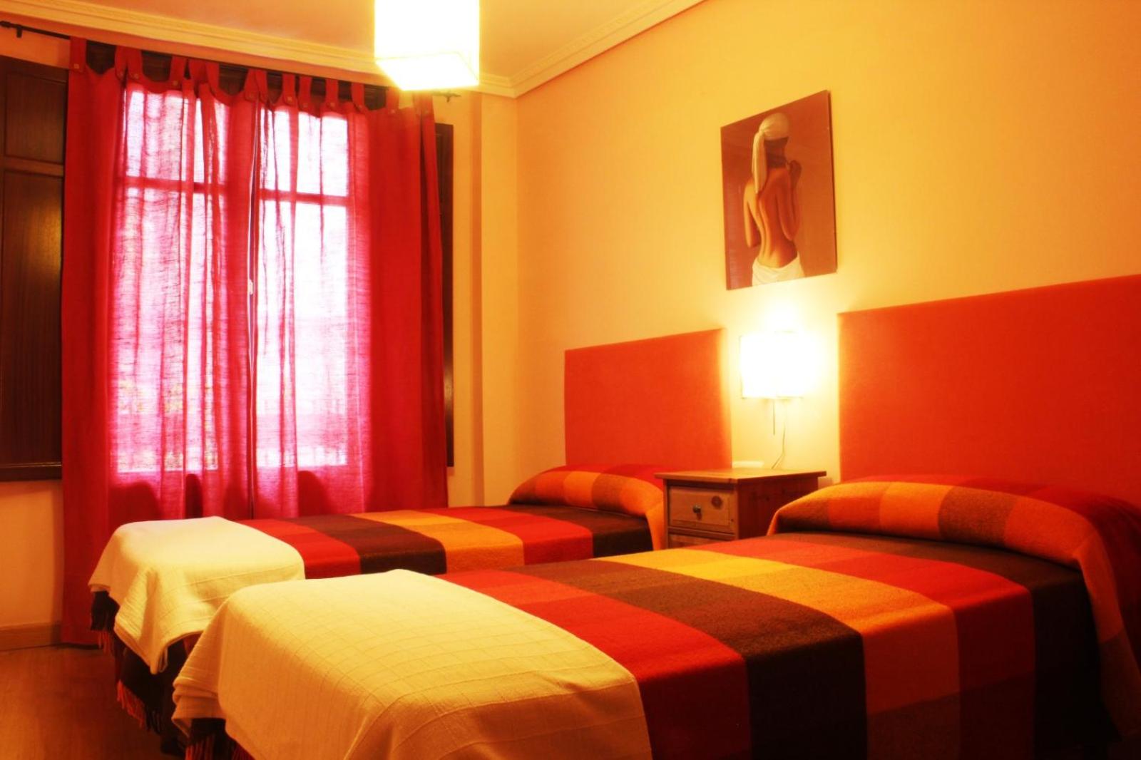 Apartamento de dos habitaciones con balcón