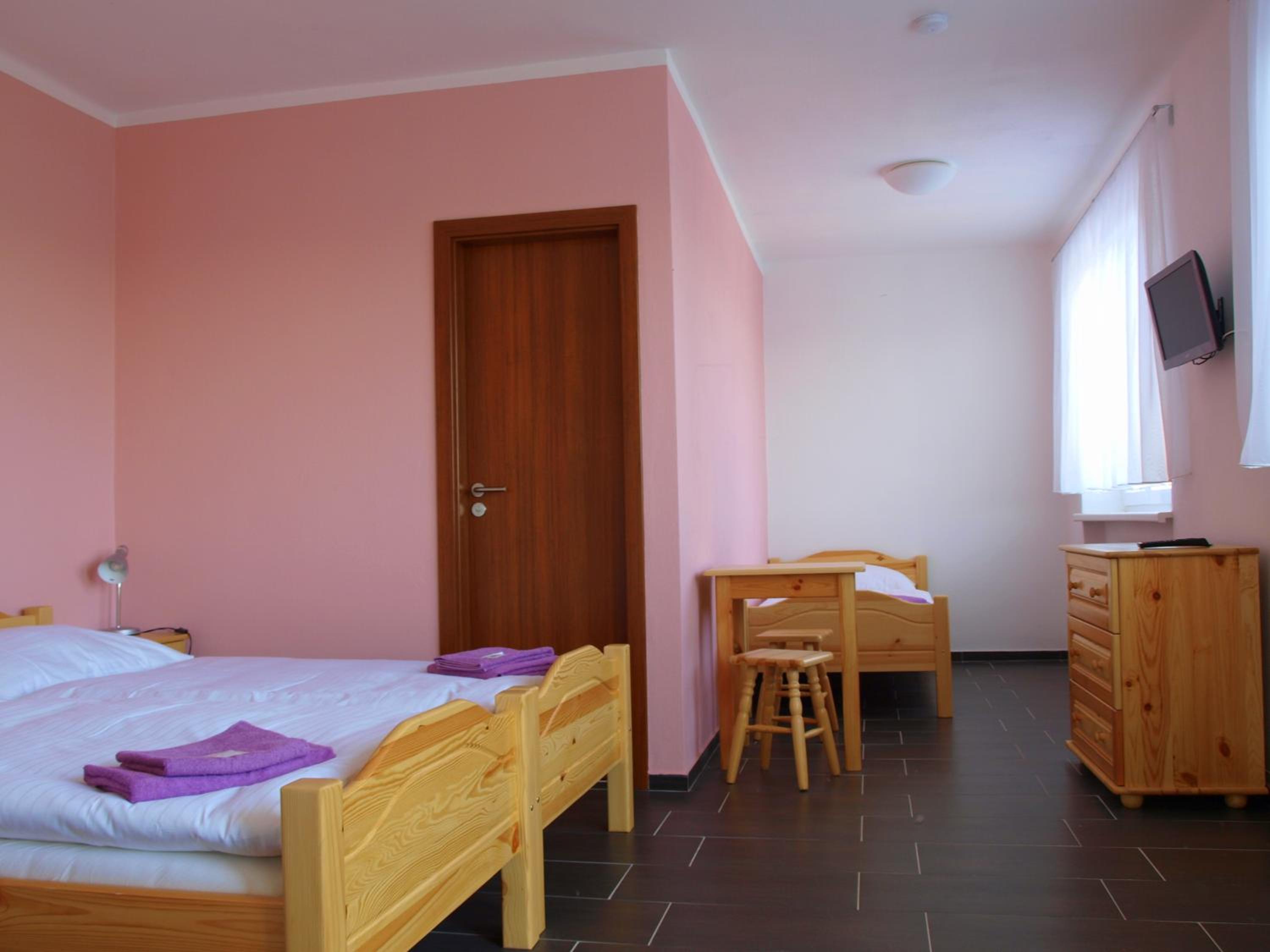 Quadruple Room - Photo 2