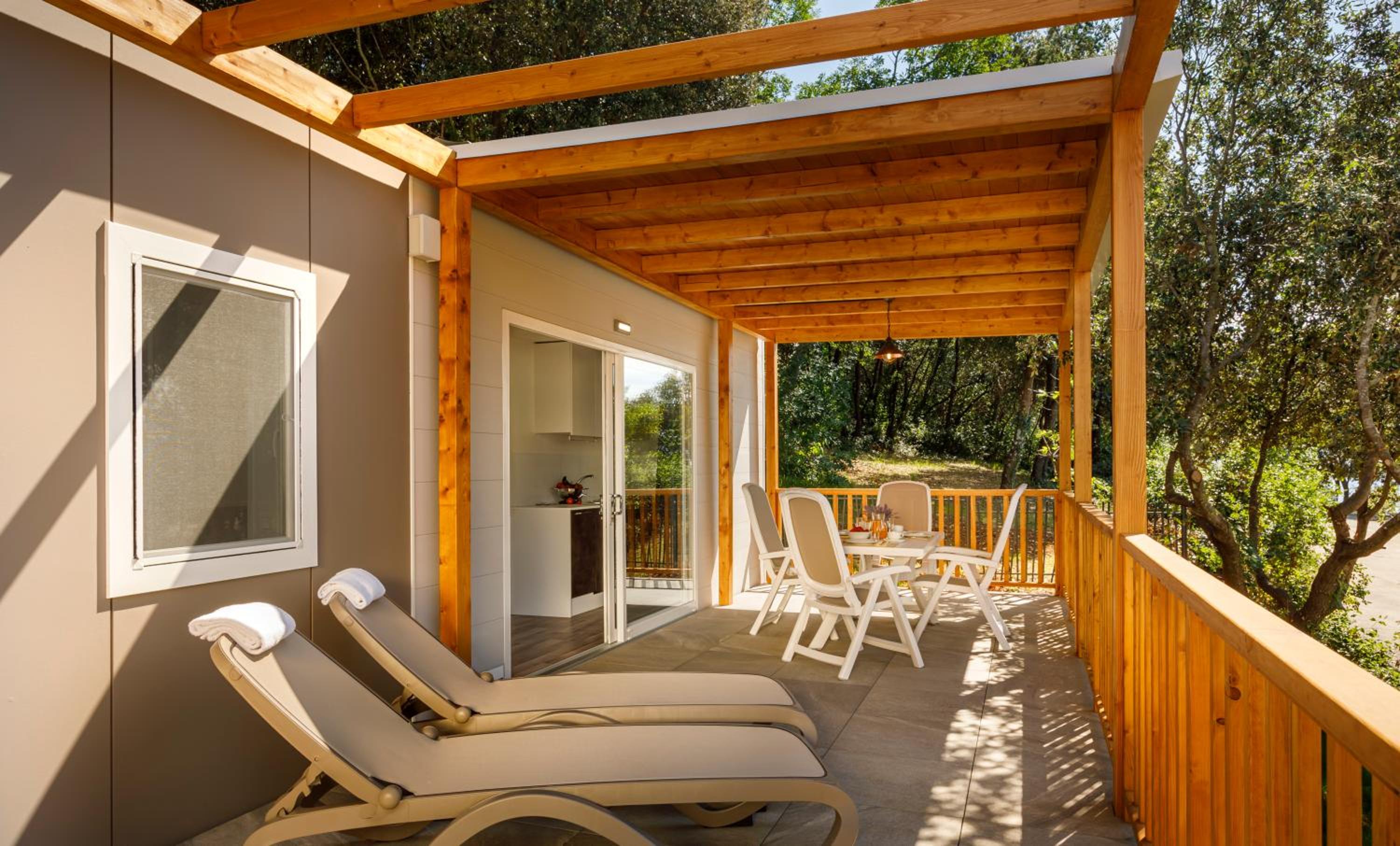 Superior Mobile Home - Photo 6