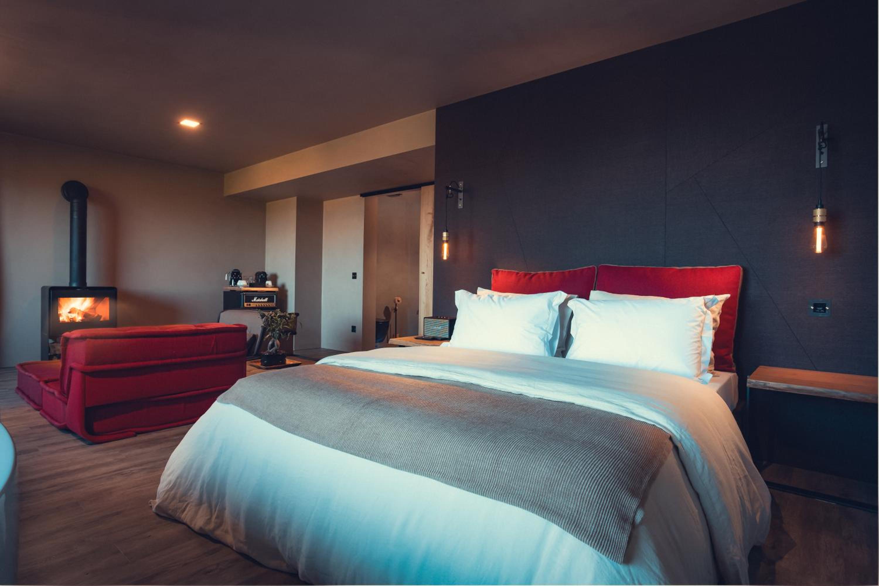 Deluxe Double Room with Terrace - Photo 5
