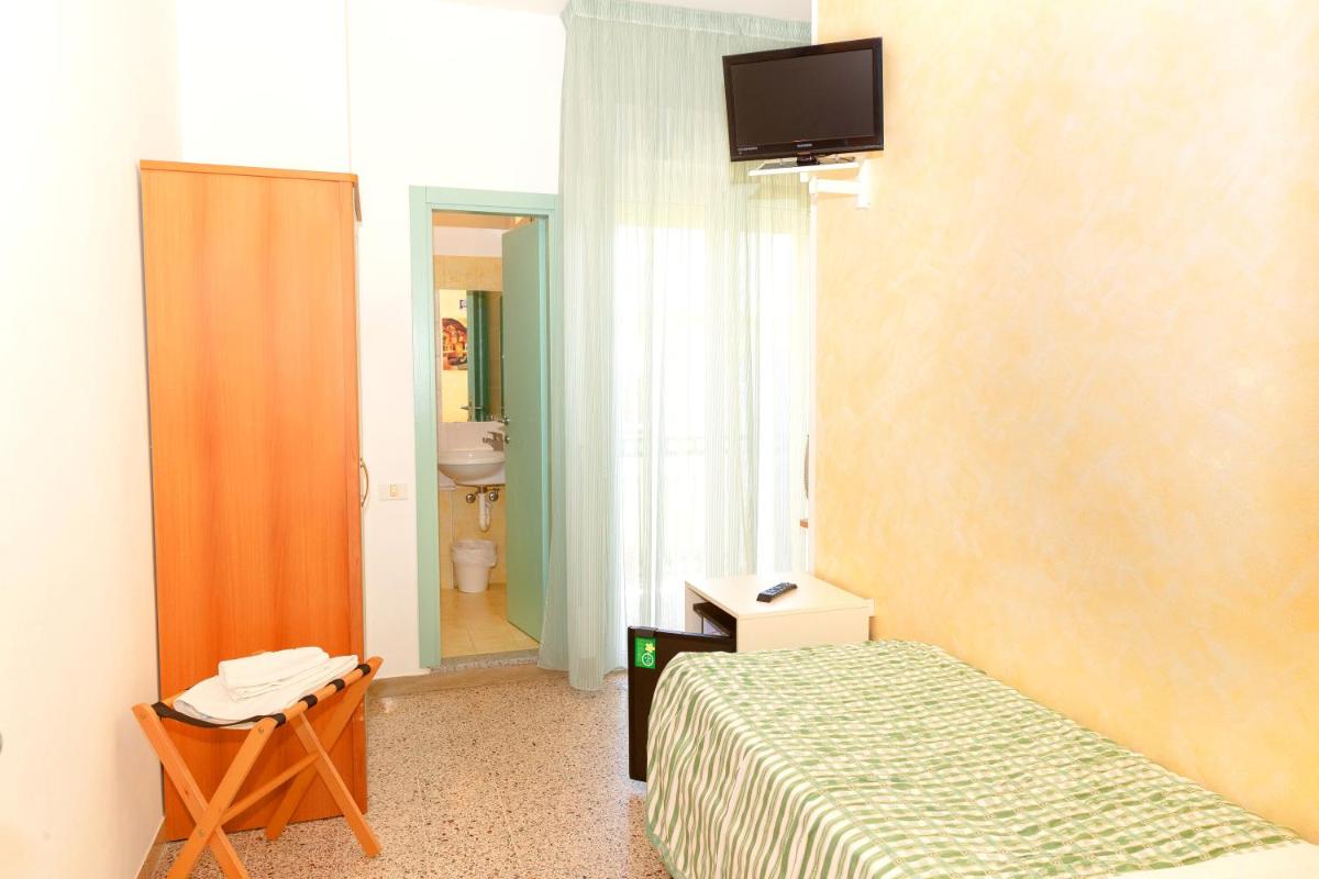 Single Room with Balcony