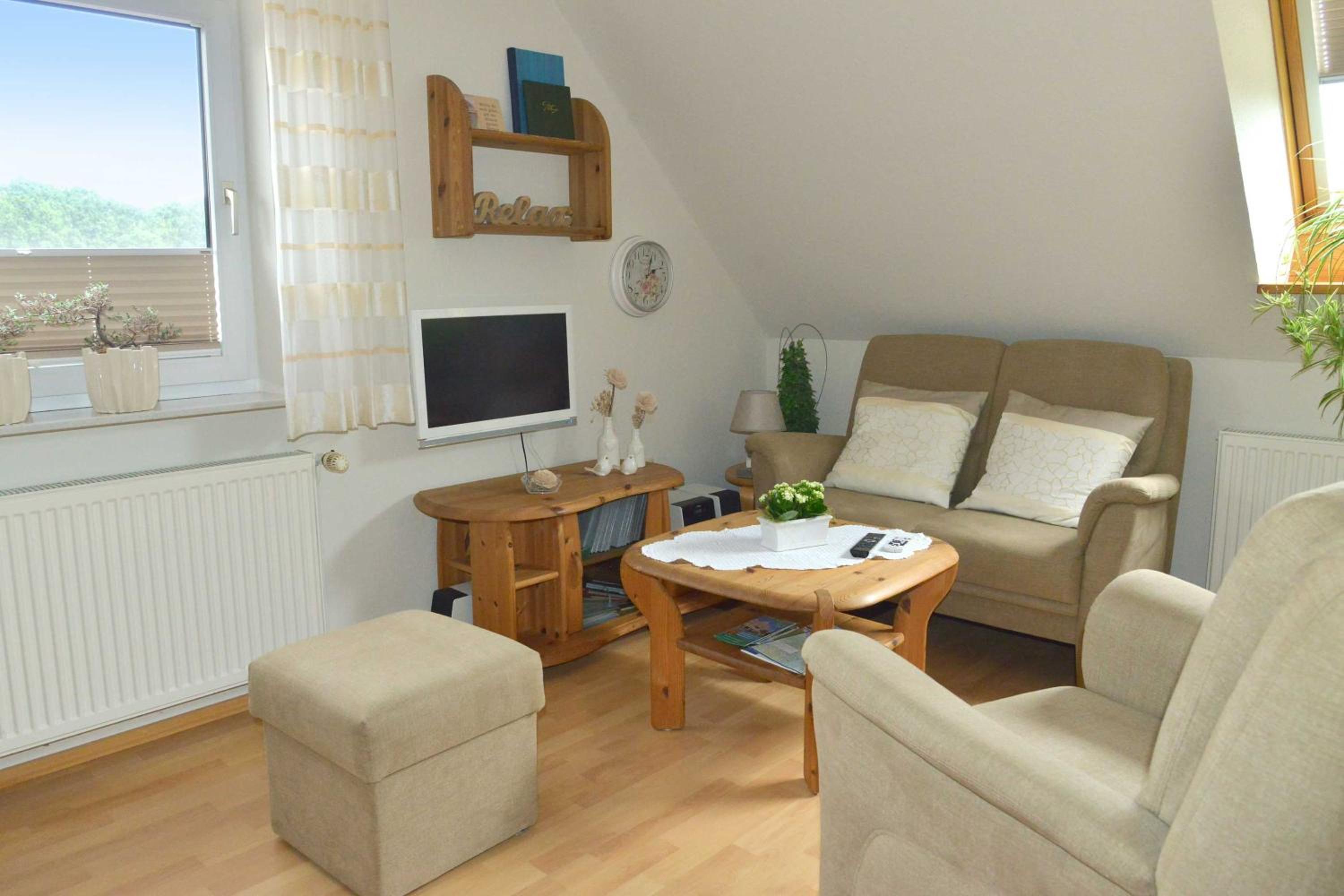 One-Bedroom Apartment with Terrace photo 1