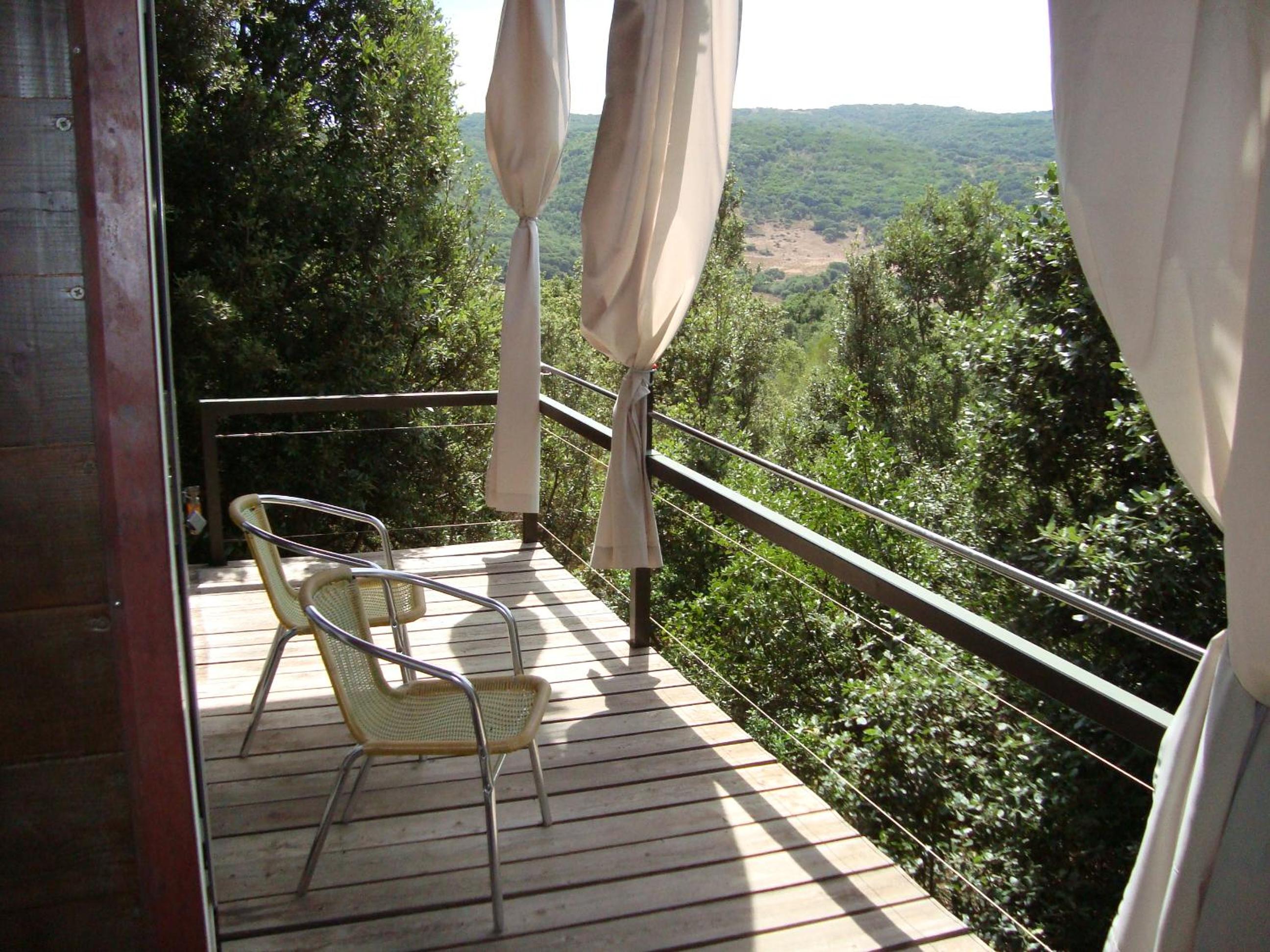 Bungalow with Garden View photo 2