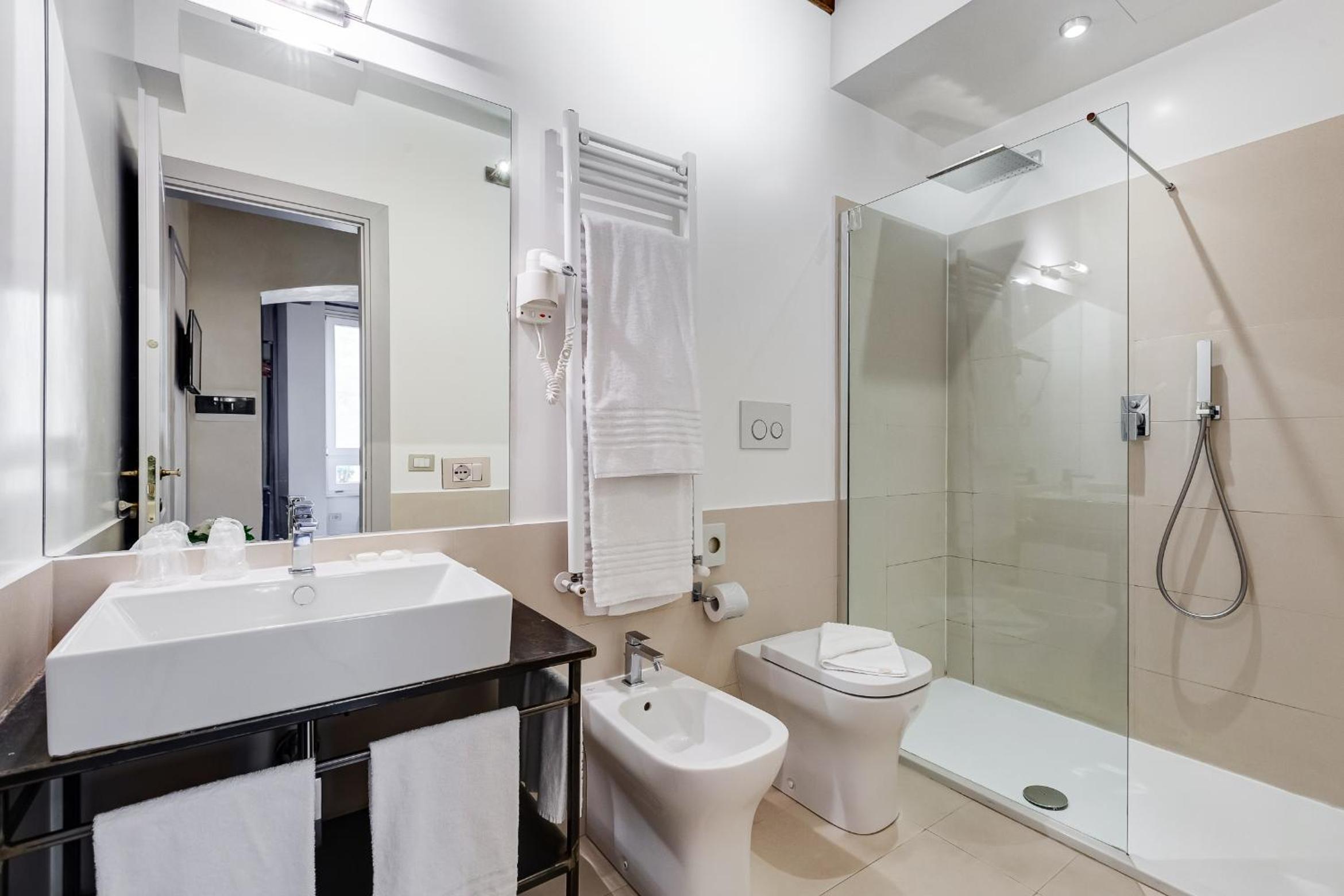 Superior Double Room photo 2