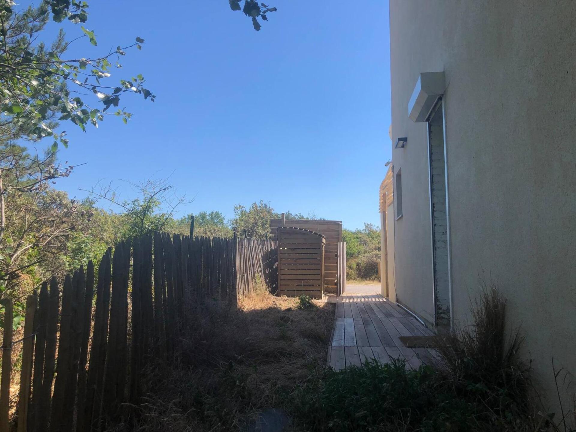 Villa - Photo 24