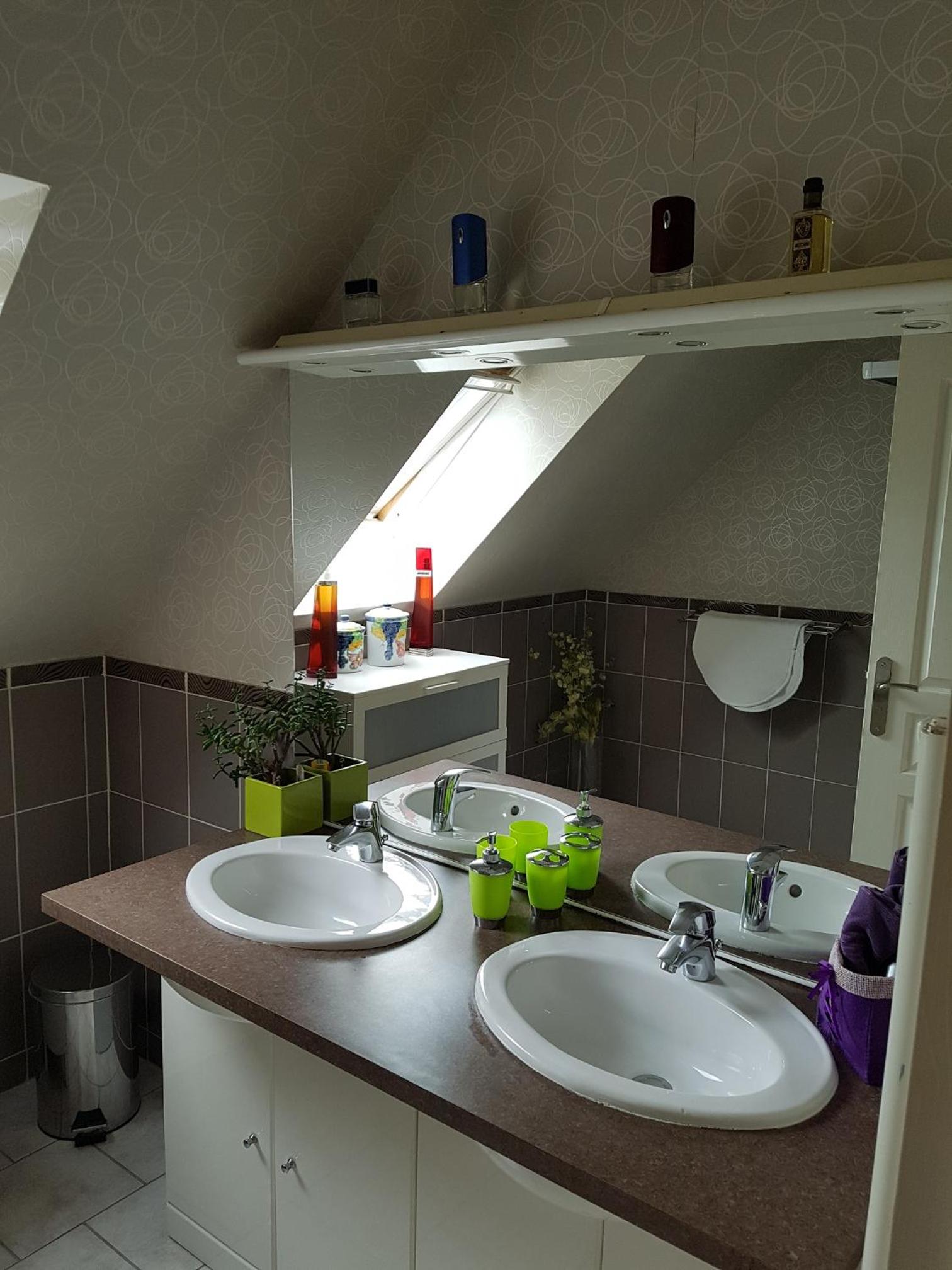 Small Double Room - Photo 5