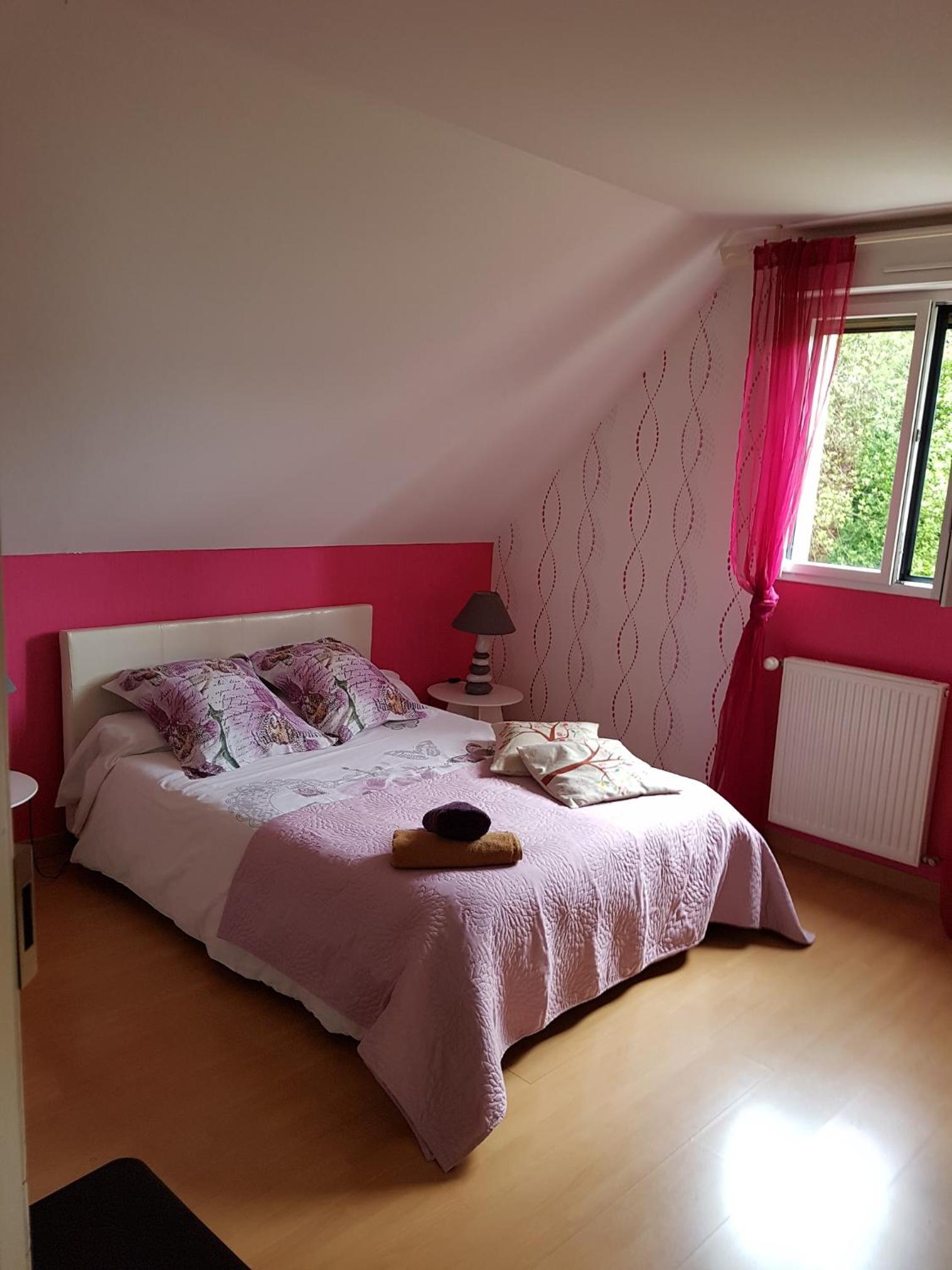 Small Double Room - Photo 1