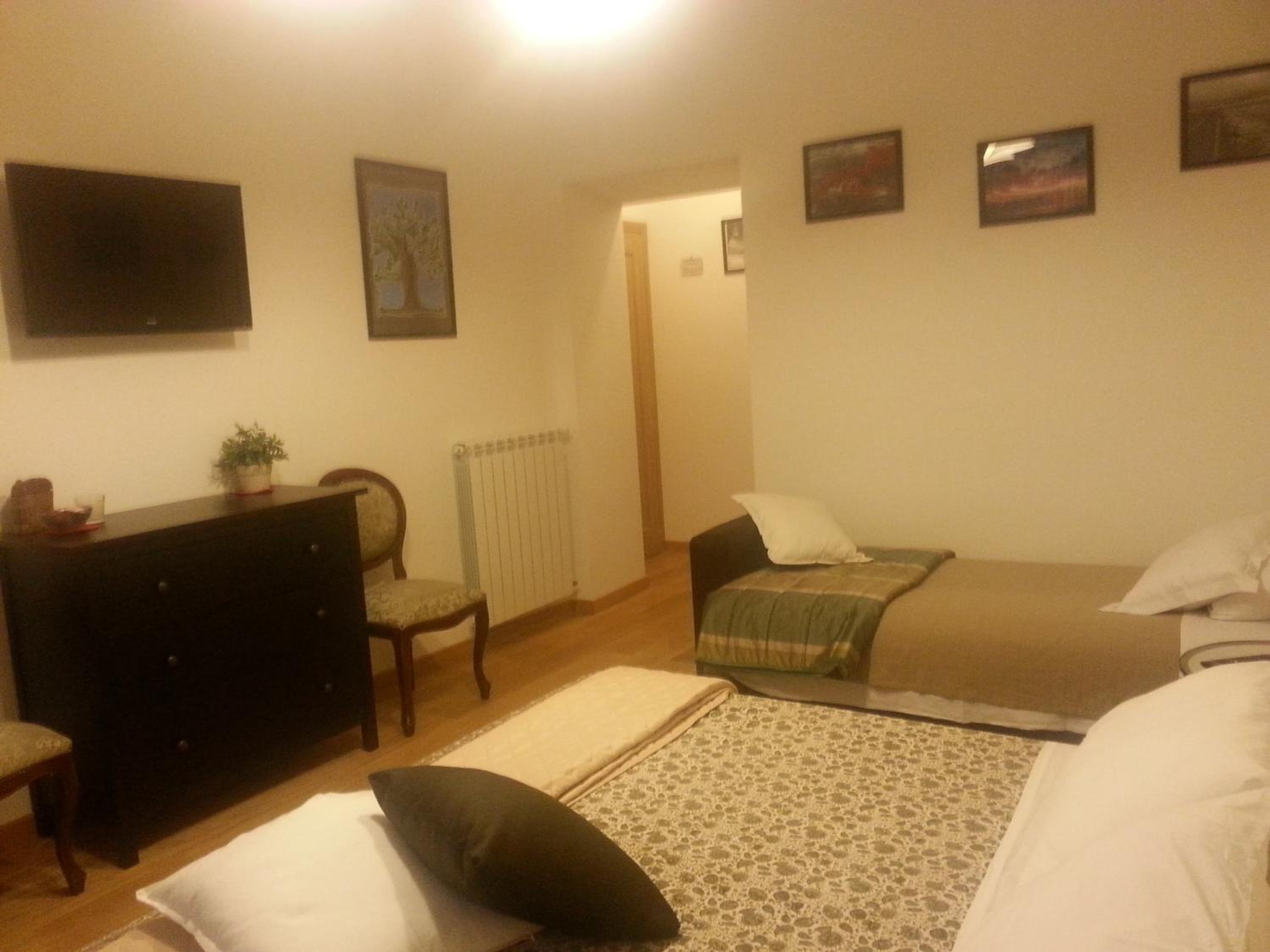 Comfort Triple Room photo 3